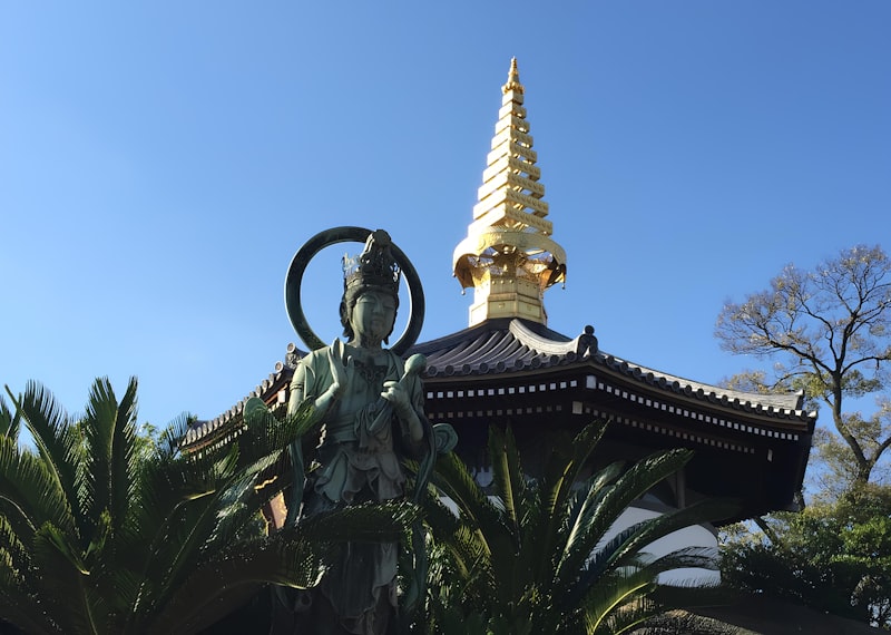 Famen Temple pagoda and golden Buddha statue
