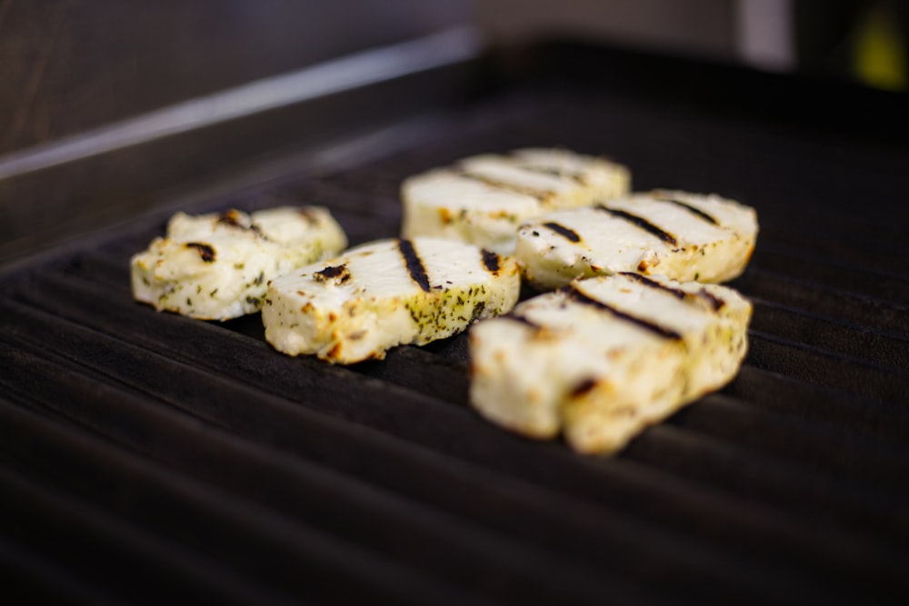 a close up of some food on a grill