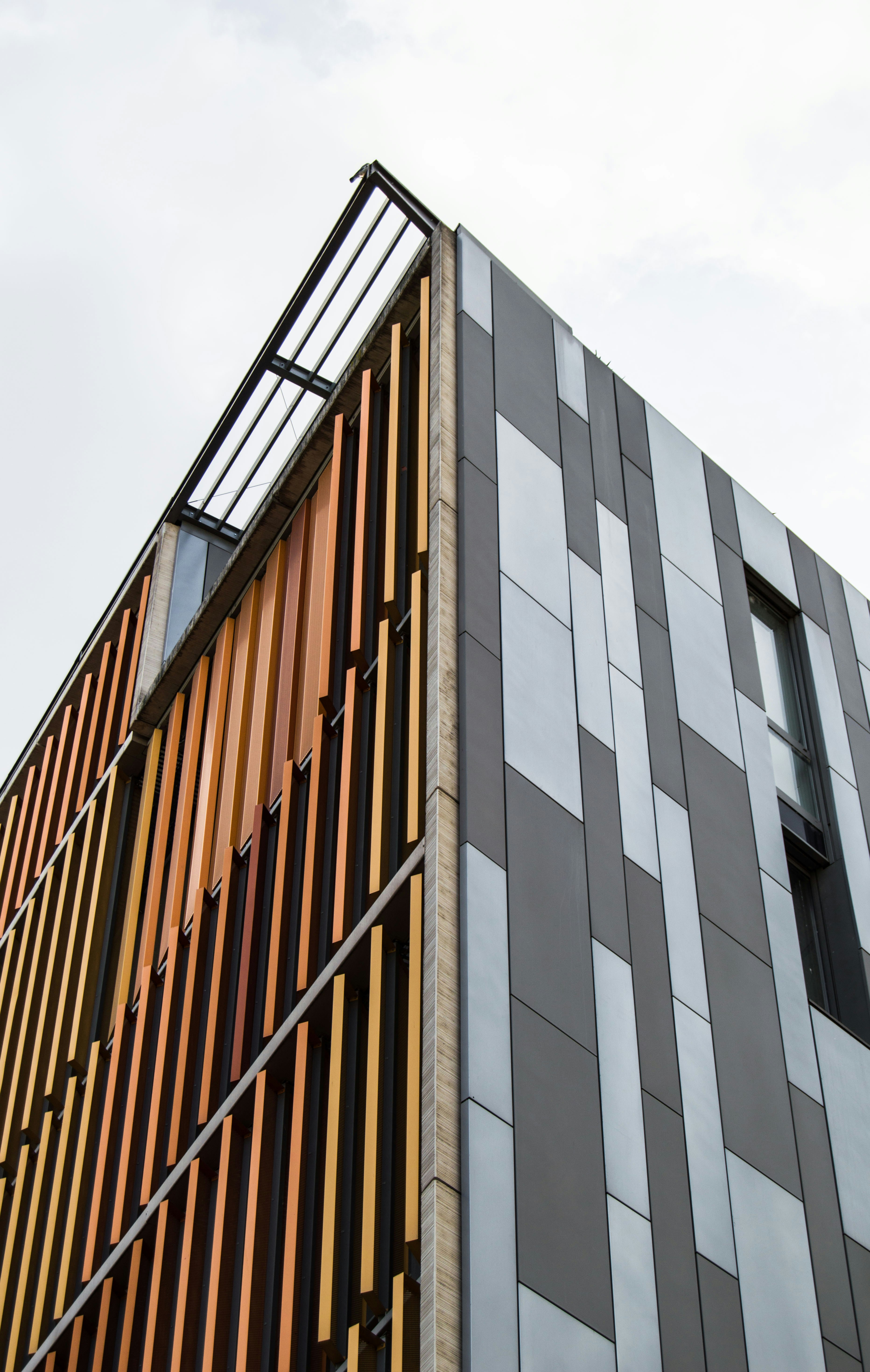 Photo by lucasgallone