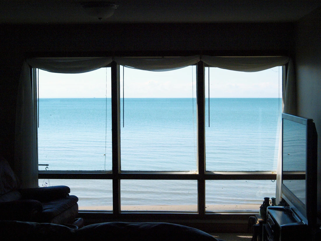 Windows Replacement: Choosing Impact Windows for Melbourne Hurricane Season