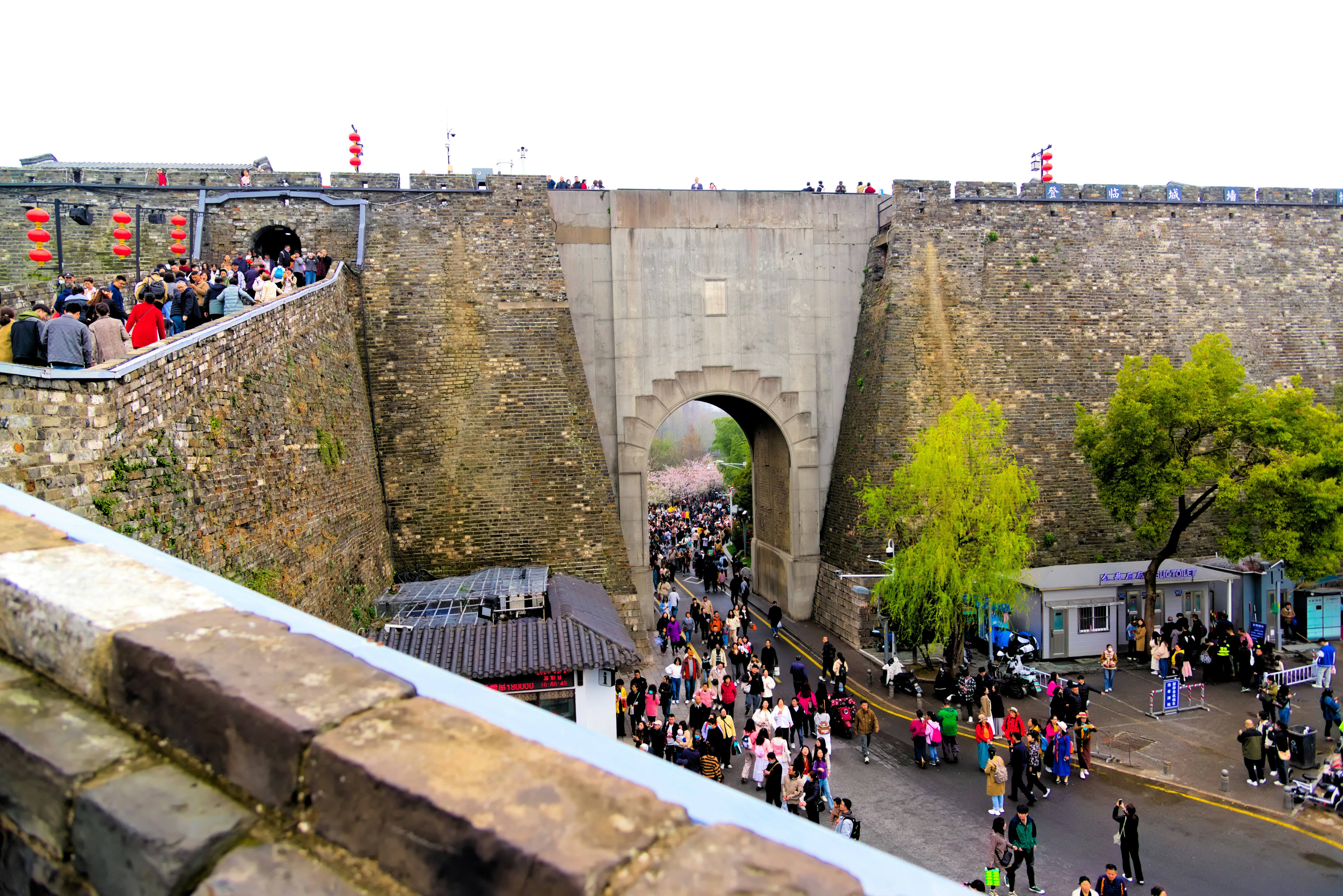 Great Wall entrance area with visitors preparing for the climb