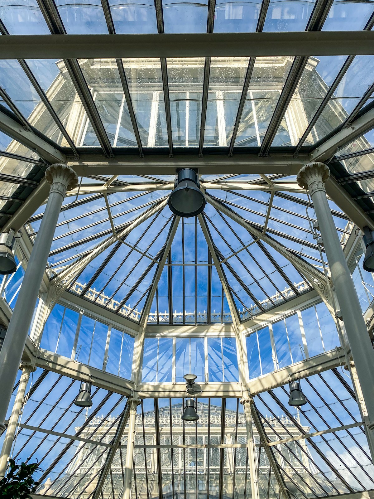 Conservatory and skylight cleaning image background image