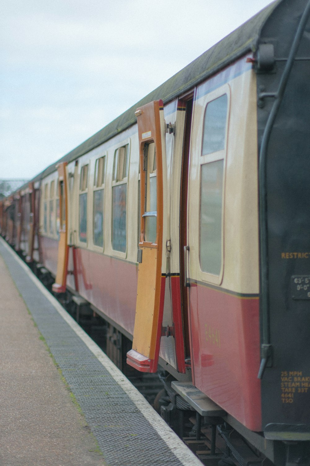 a train is stopped at a train station