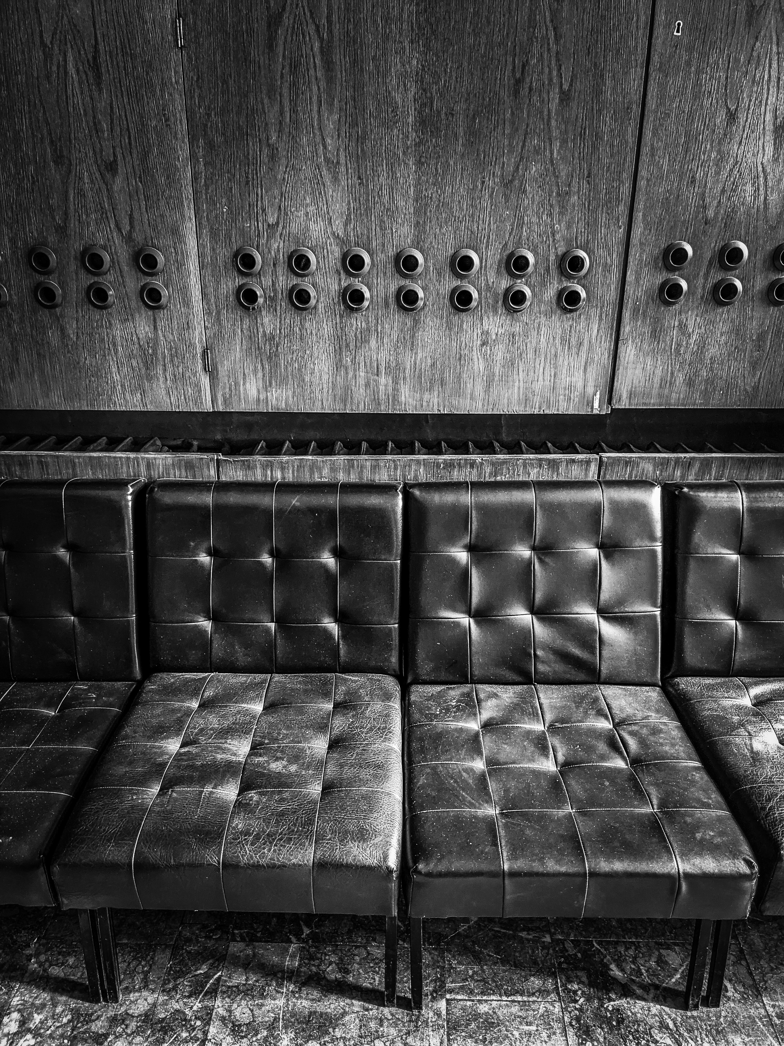 Photo by sanyaibandor