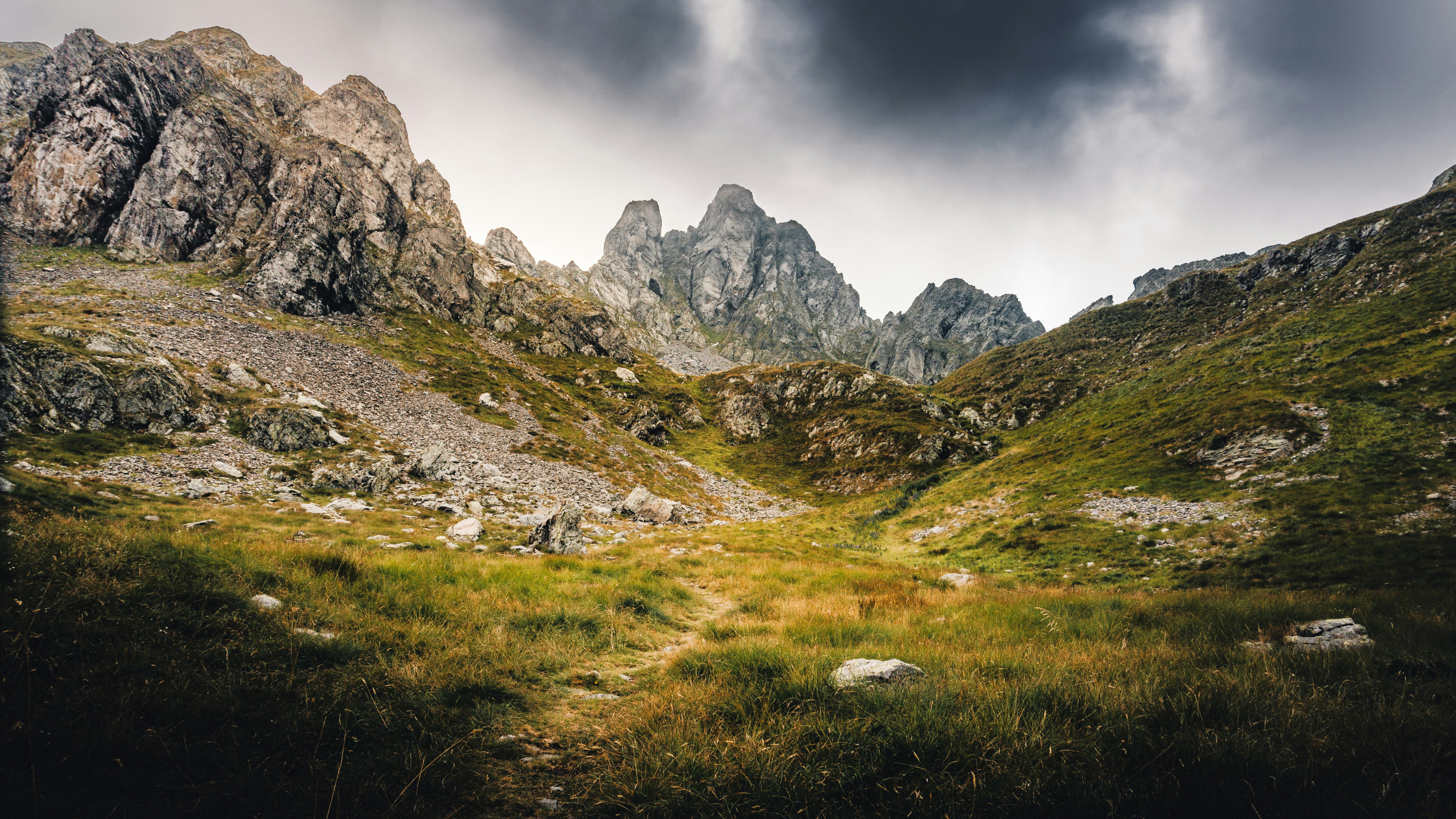 Photo by isaacmaffeis