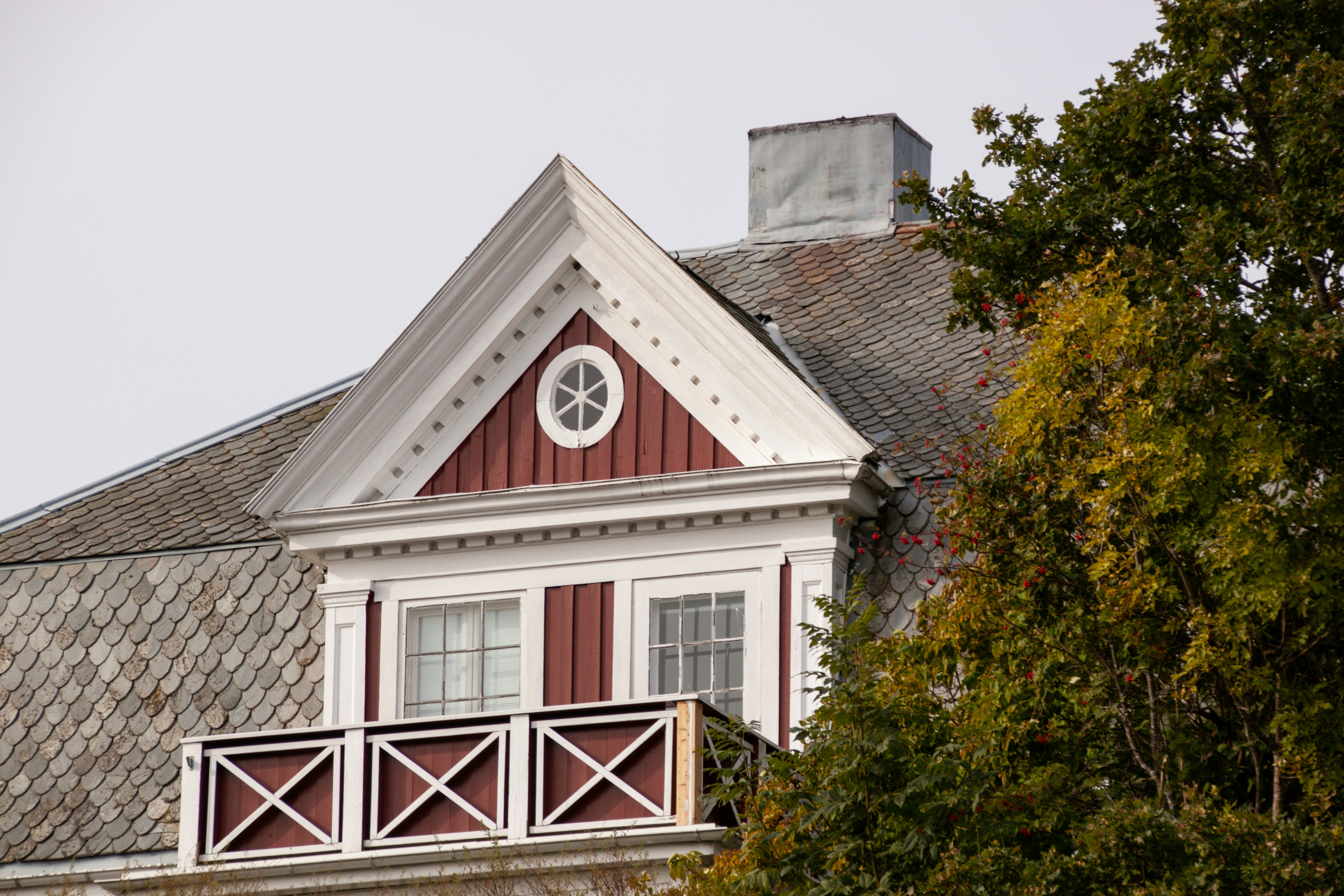 Photo by hermanaasly