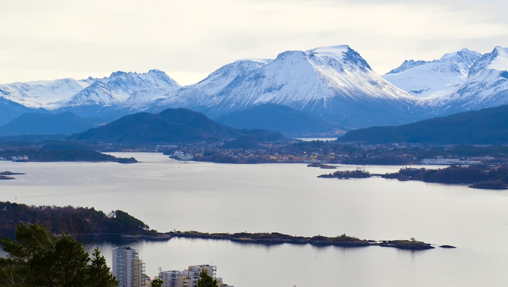 a large body of water surrounded by mountains