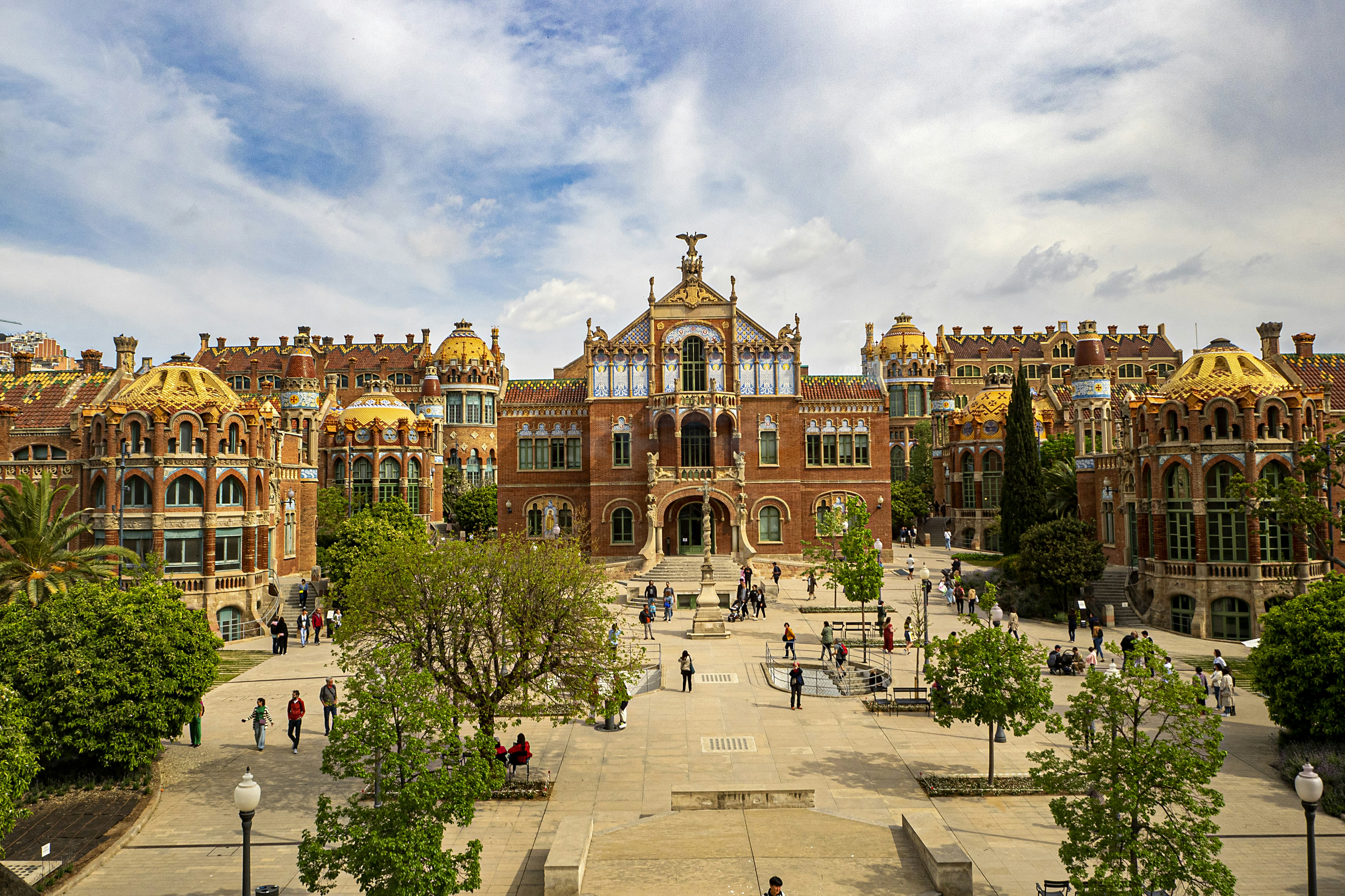 Edificio modernista Sant Pau de Barcelona