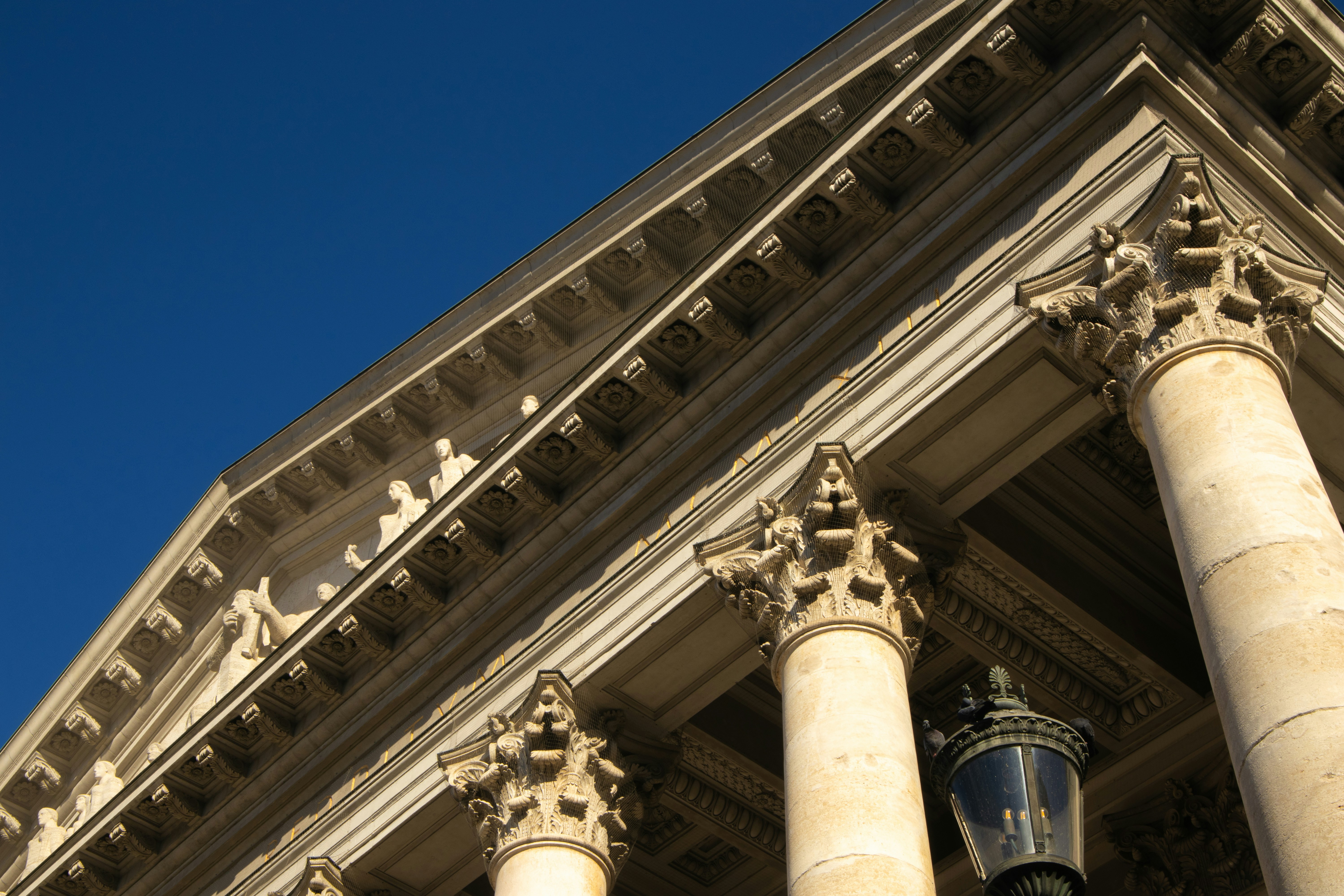 Photo by marko_lengyel