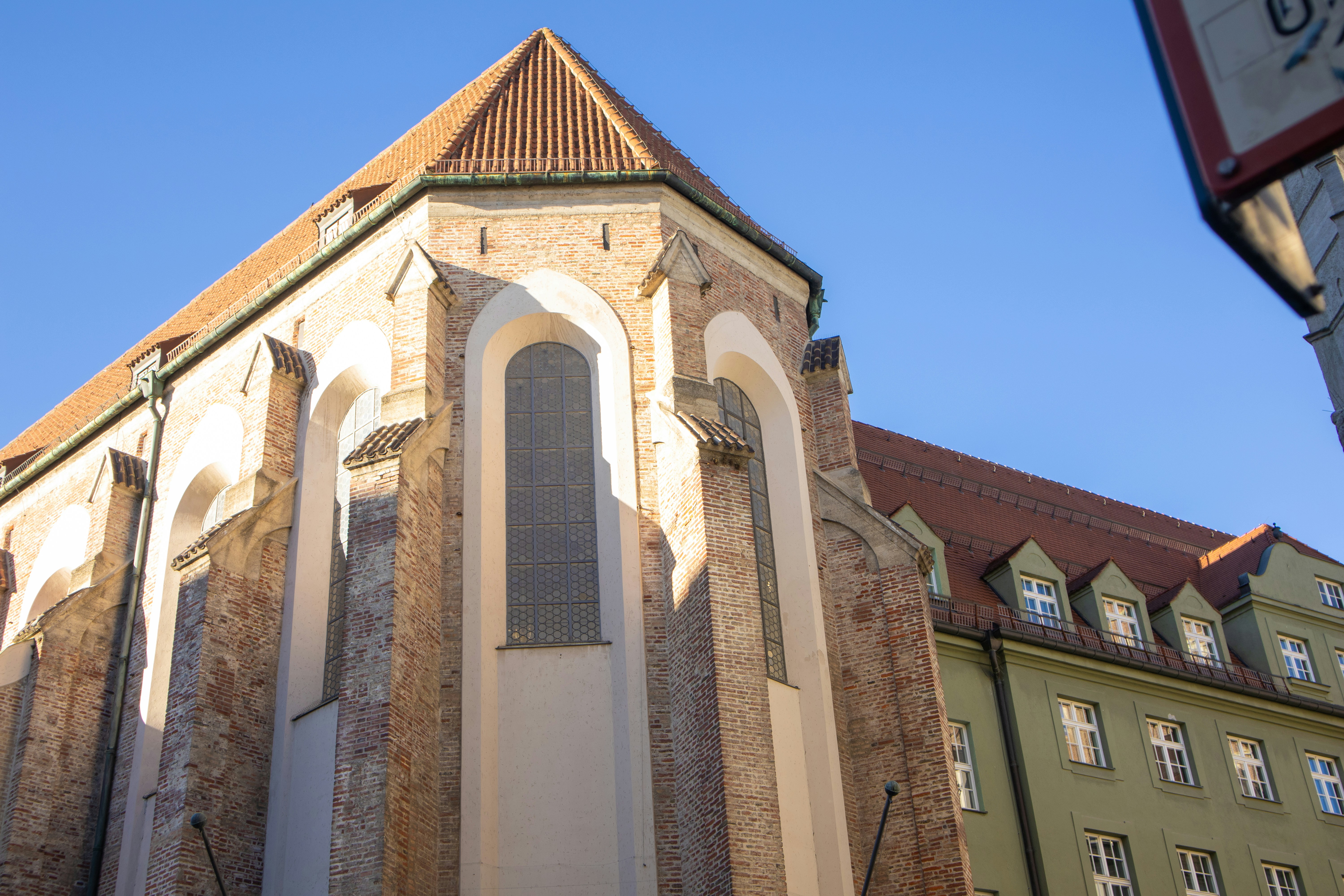 Photo by marko_lengyel