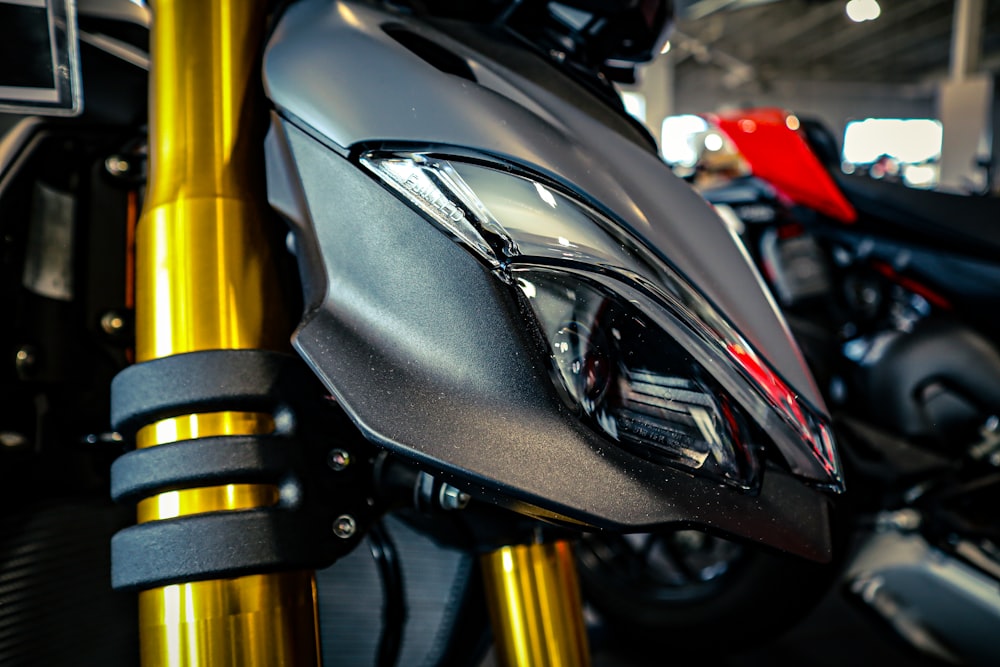 a close up of a motorcycle's front end