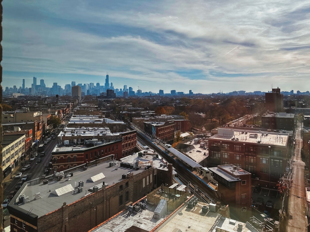 Chicago's Hidden Fall Sweet Spot Why September 15-30 Offers the Per… — Chicago's Hidden Fall Sweet Spot Why
