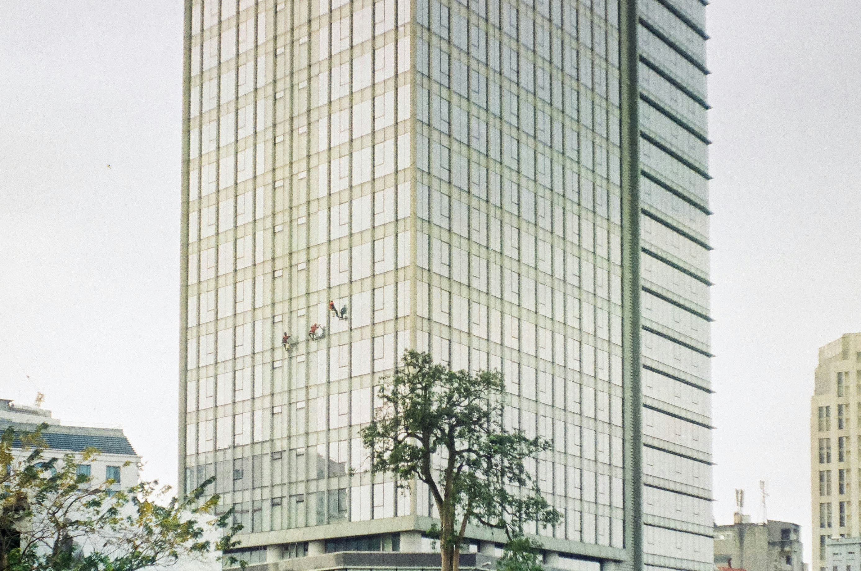 Η Τράπεζα Κύπρου έχει λιγότερα κέρδη, αλλά είναι αισιόδοξη