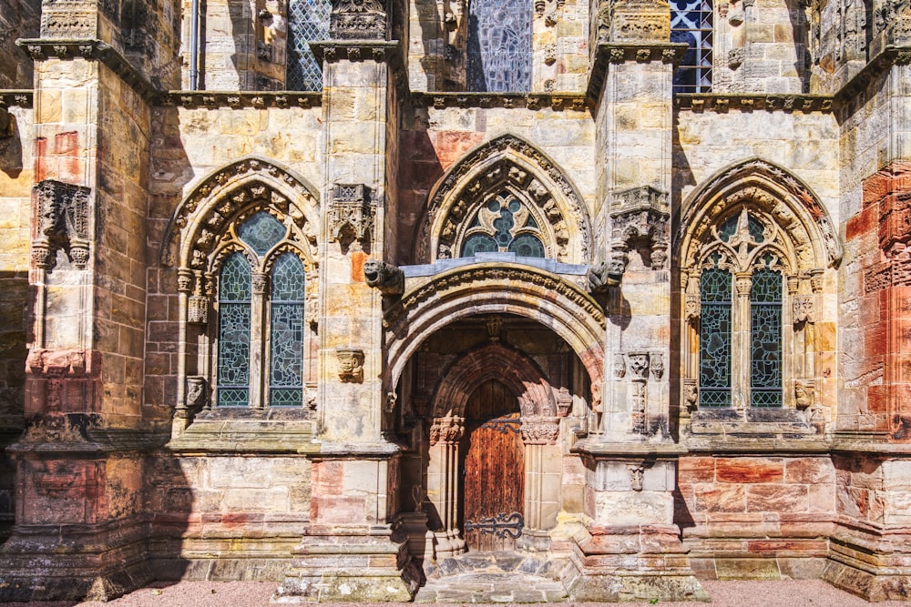 a very old building with a very big door