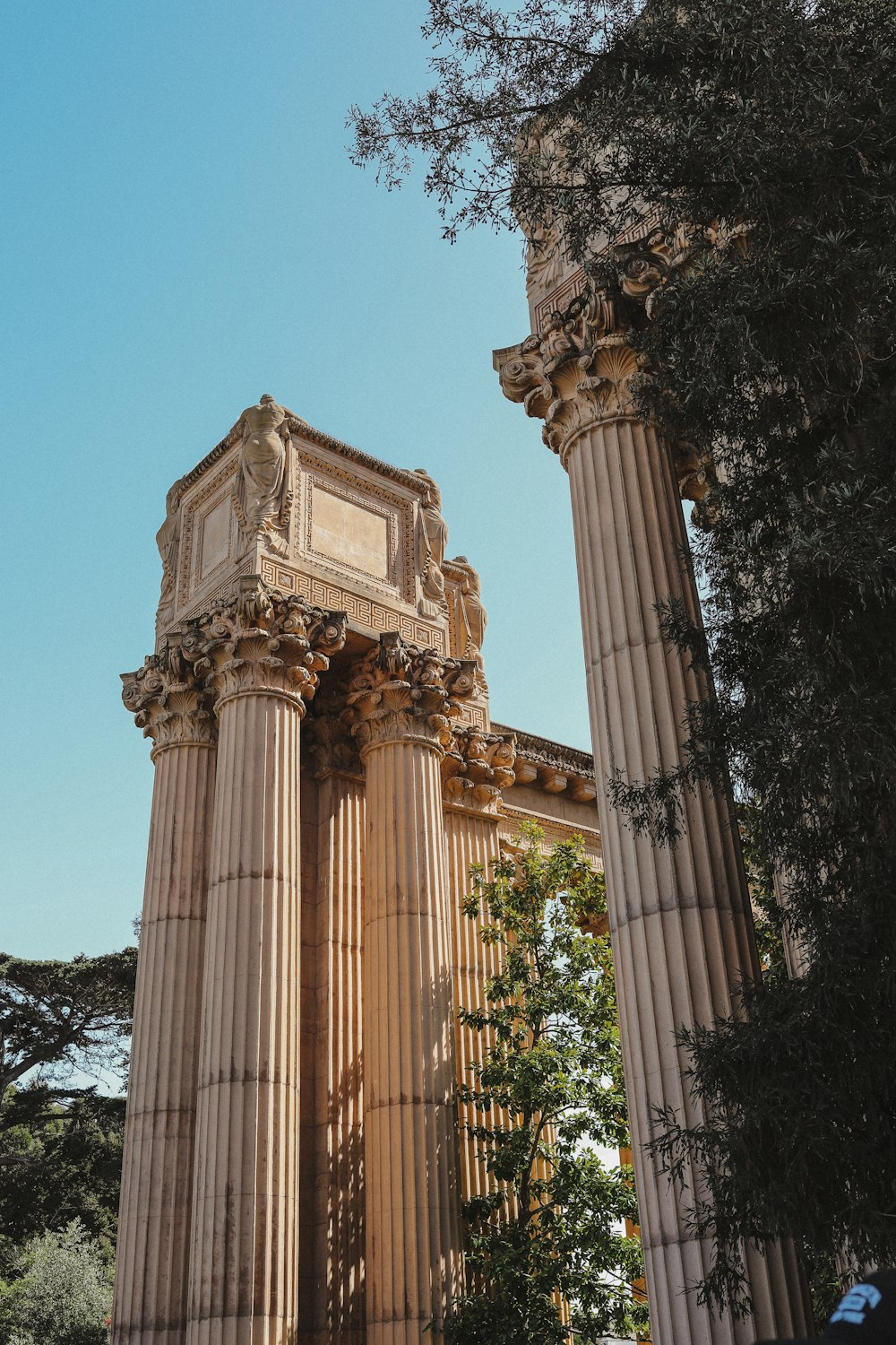 a couple of large pillars sitting next to each other