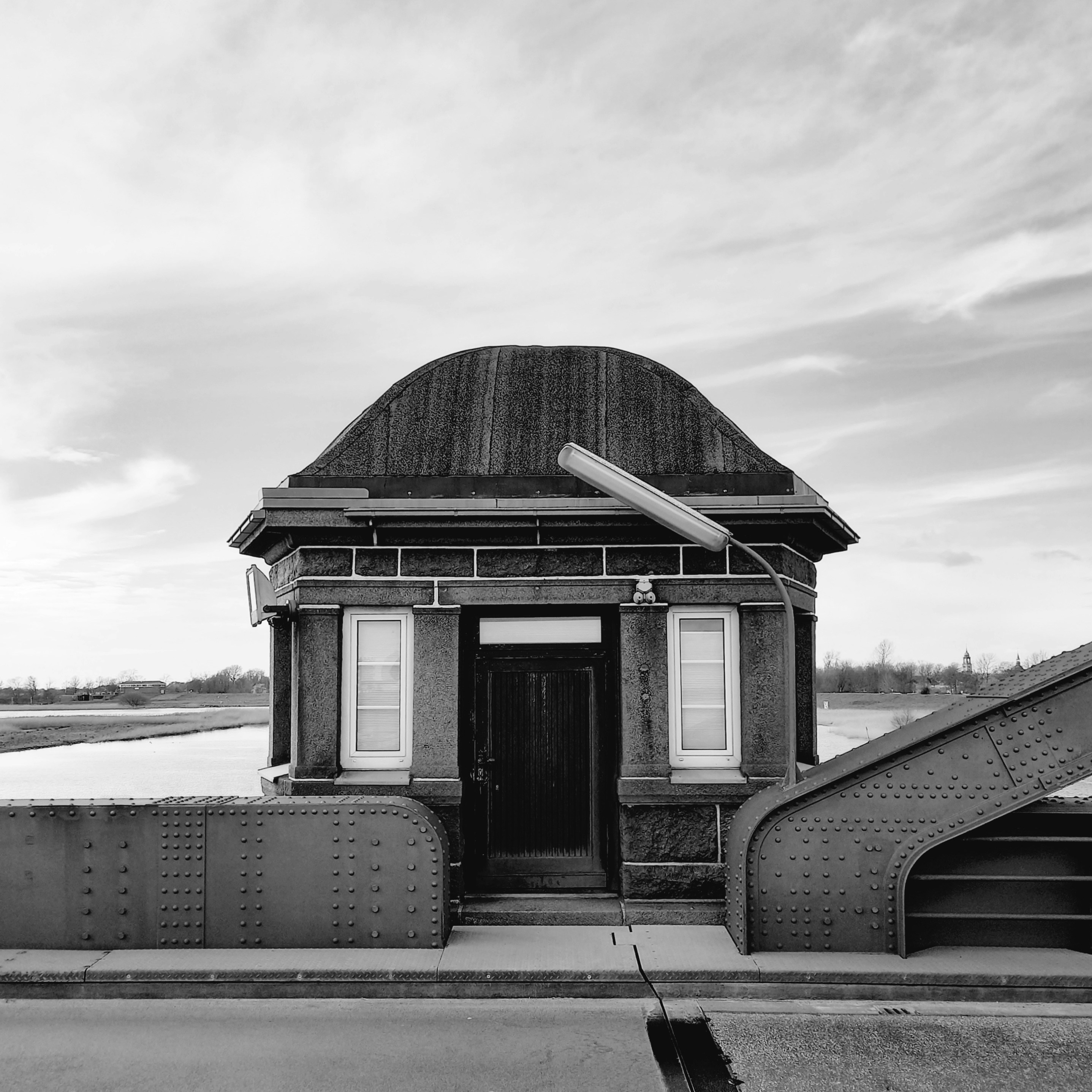 Photo by frankweichelt