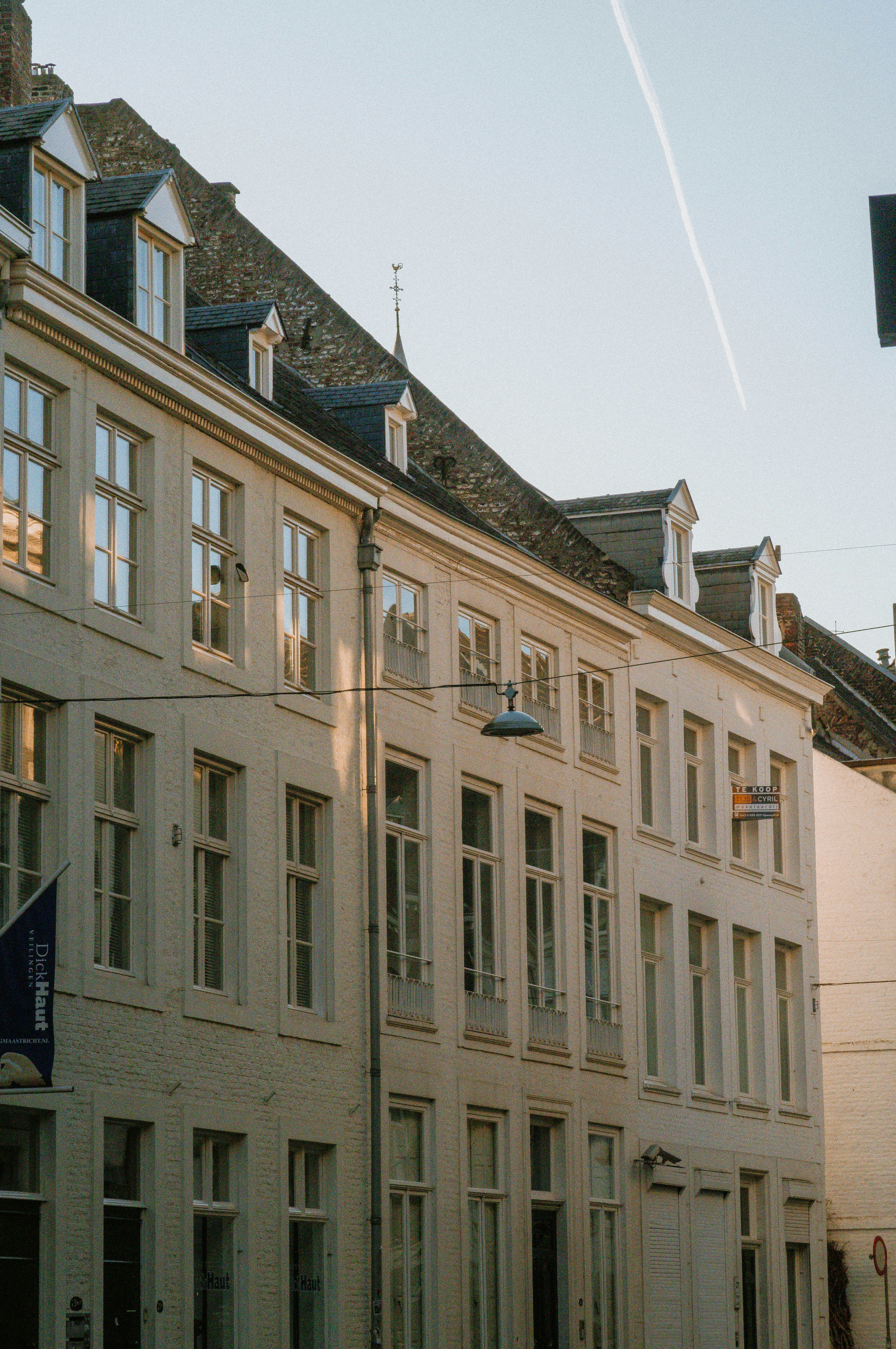 Photo by seenthroughmpk