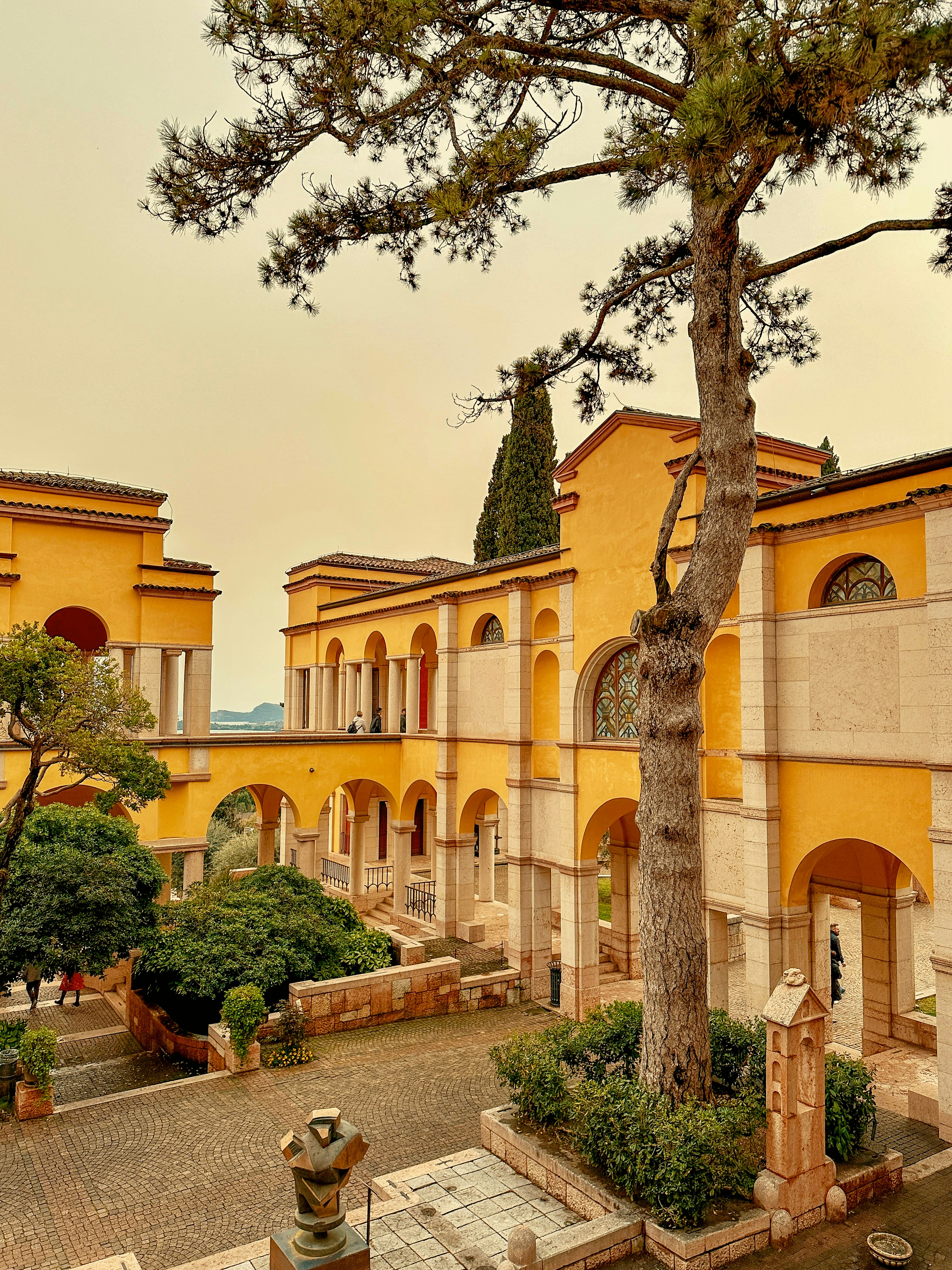 Photo by florianschmid