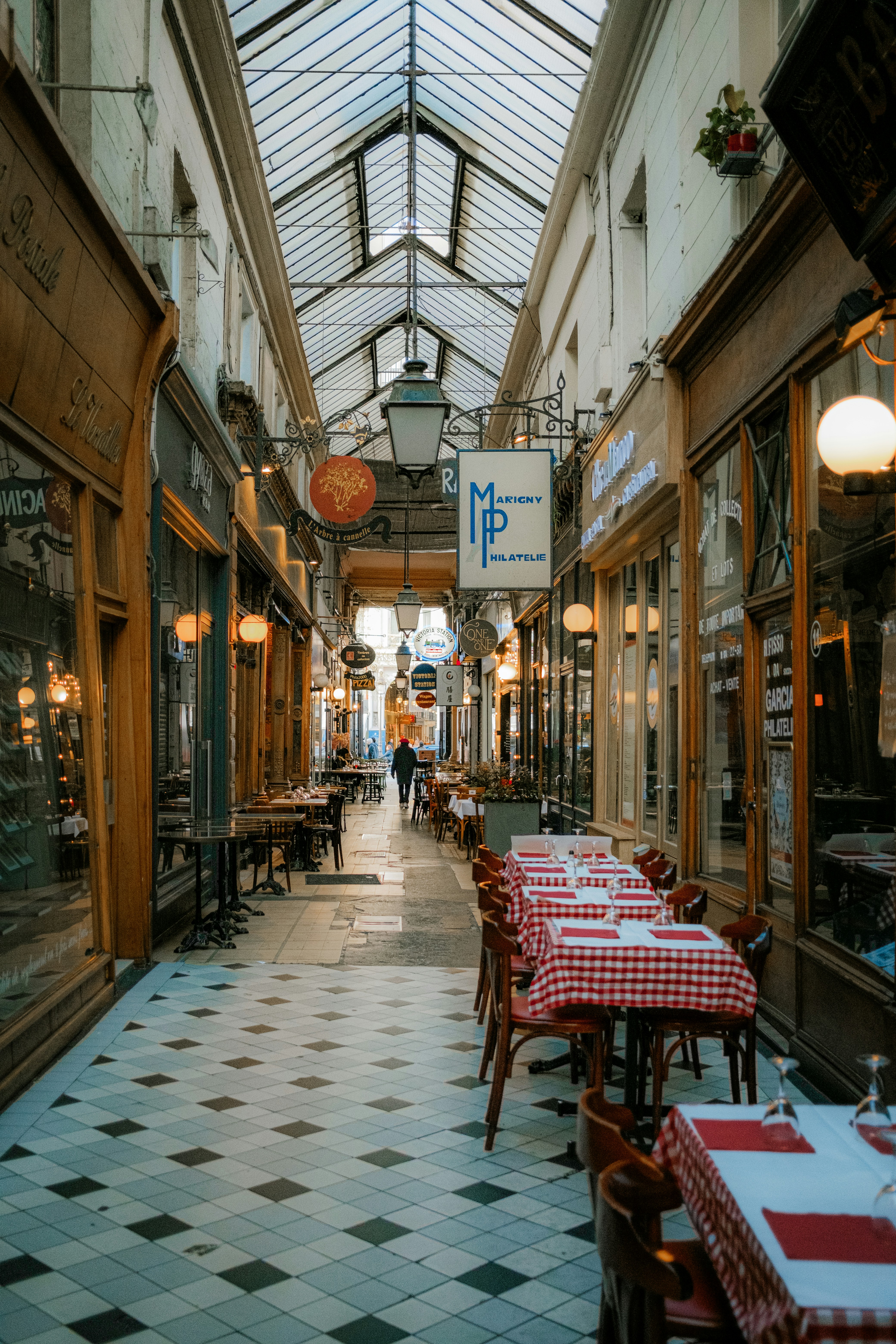 Photo by valentinlacoste