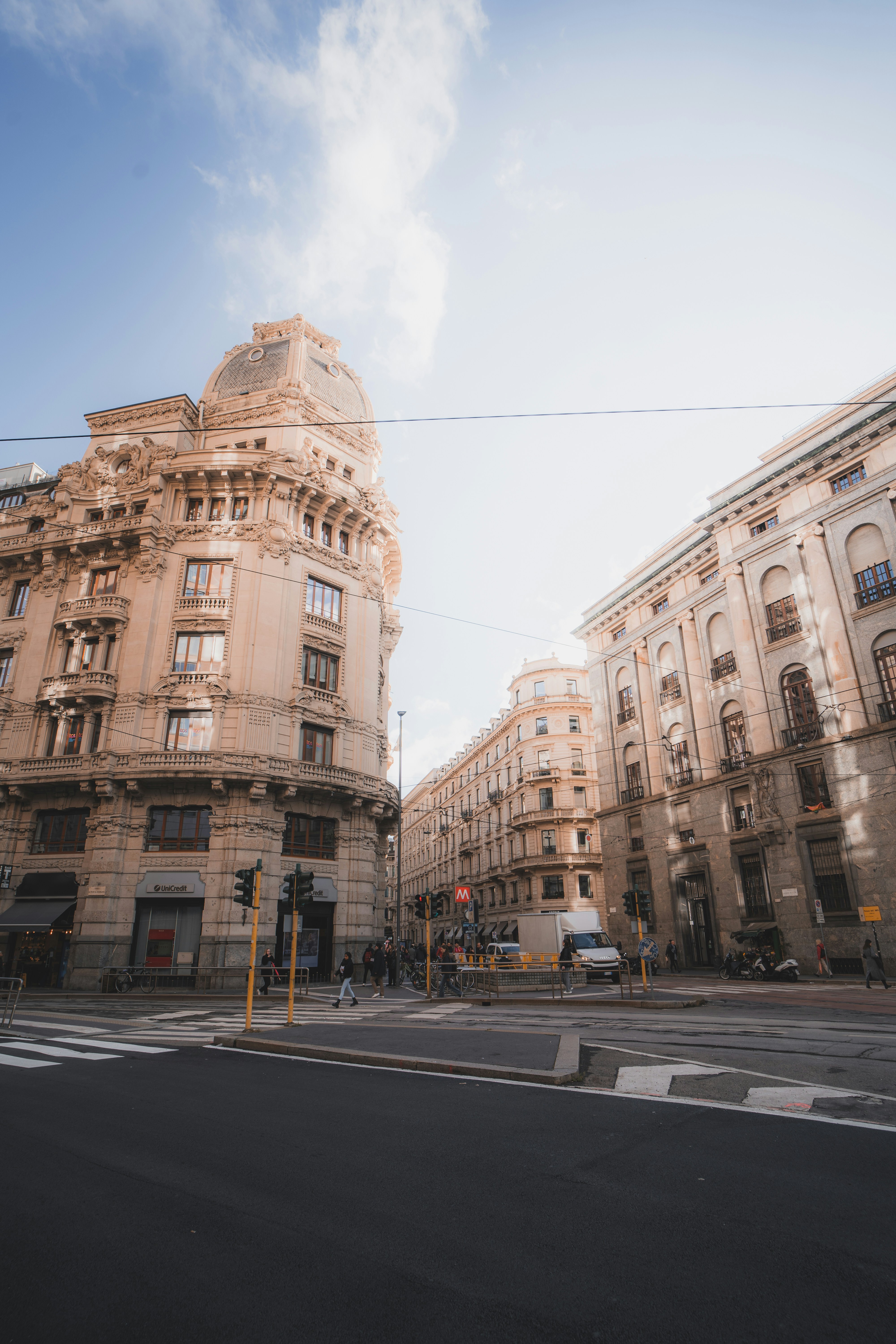 Photo by elisdolezalova