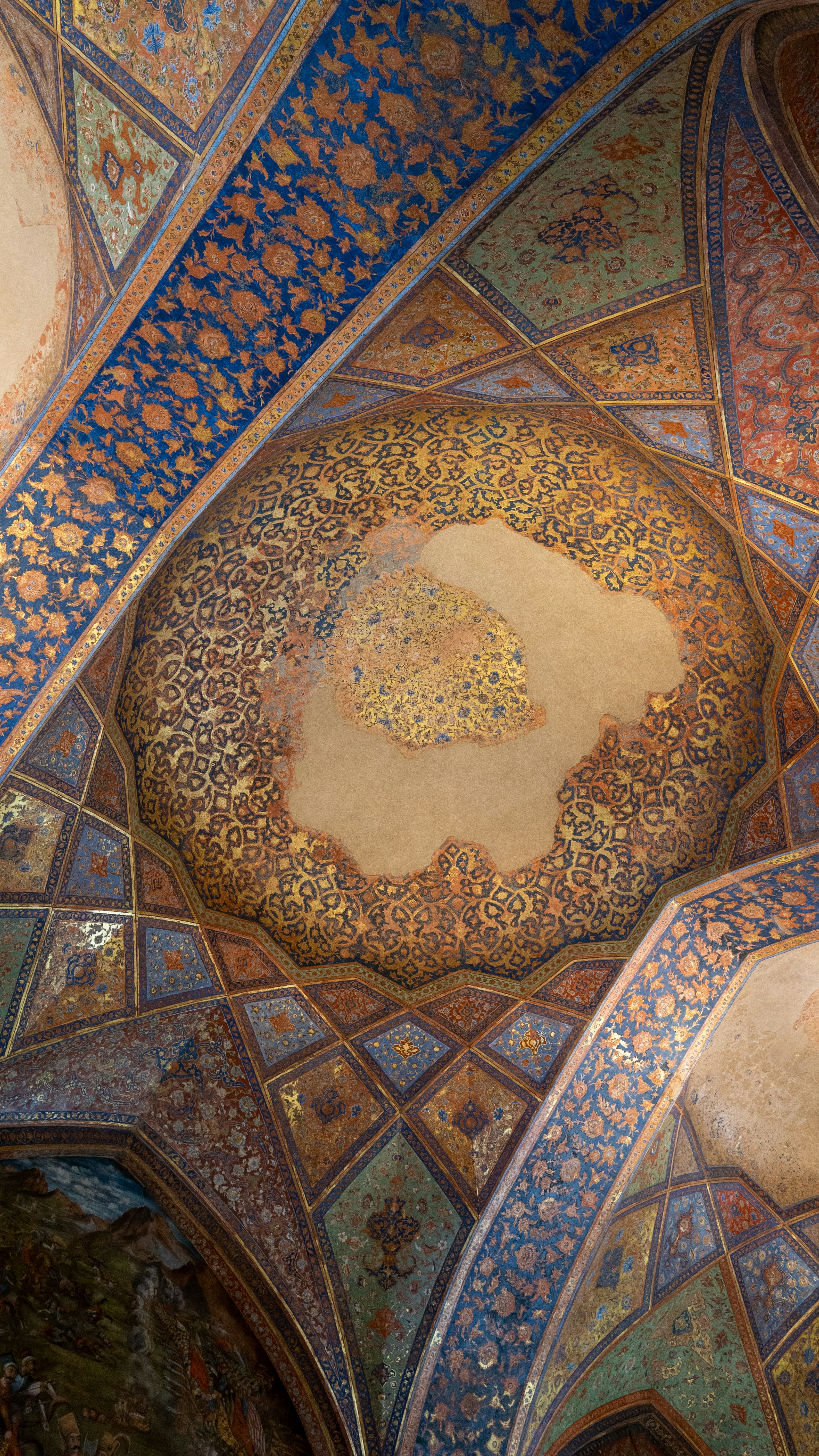 Photo by mahbodakhzami