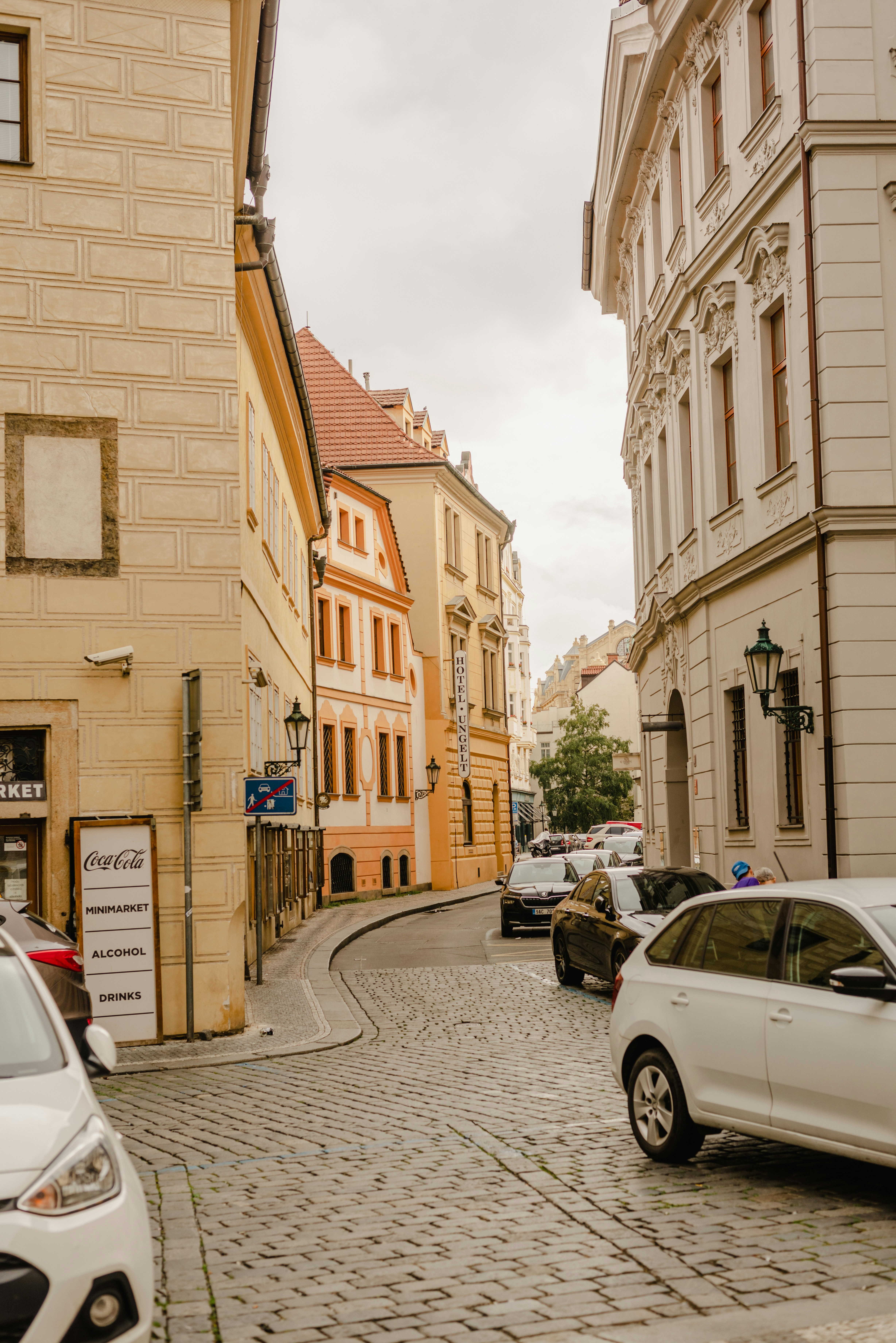 Photo by eugenivy_now