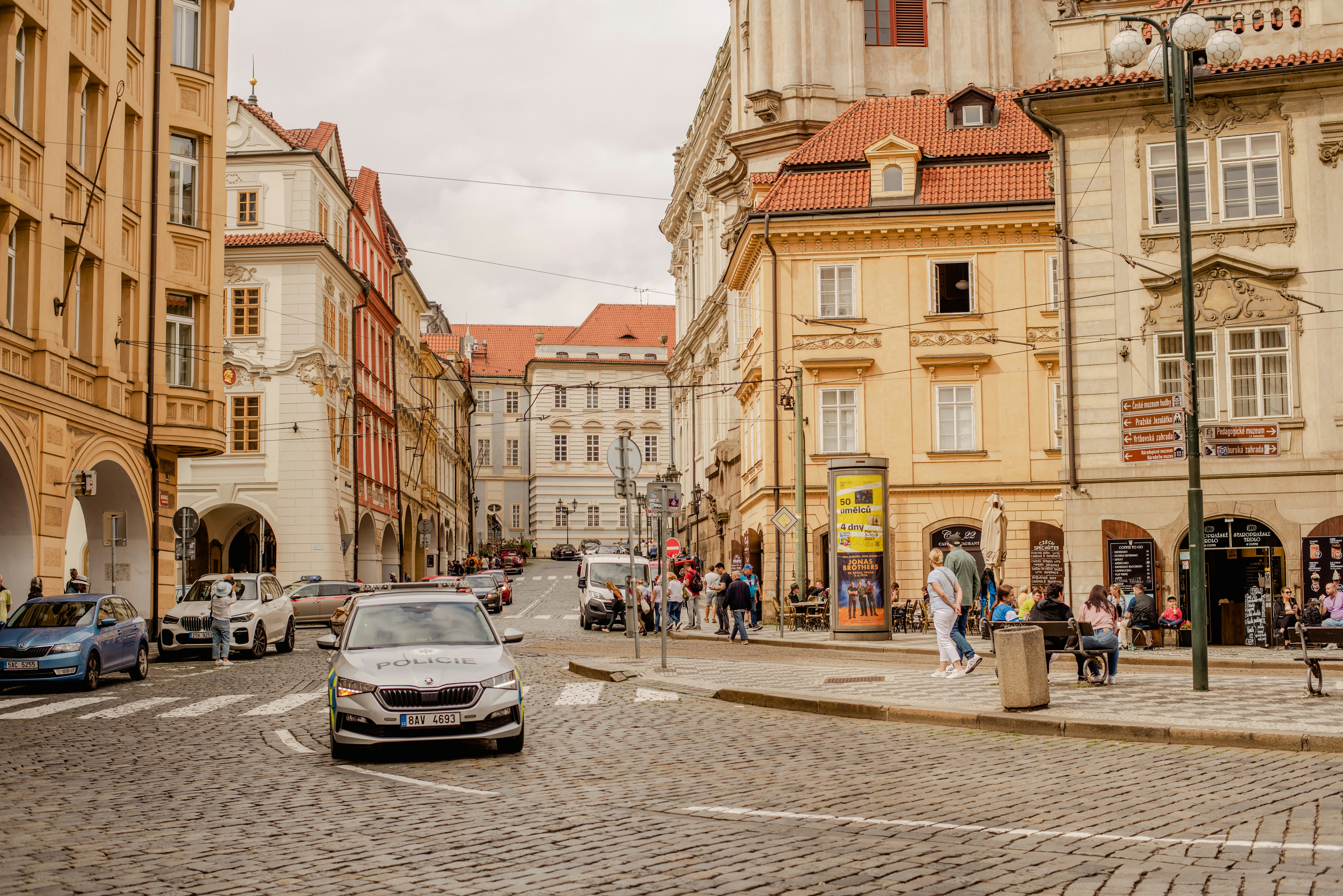 Photo by eugenivy_now