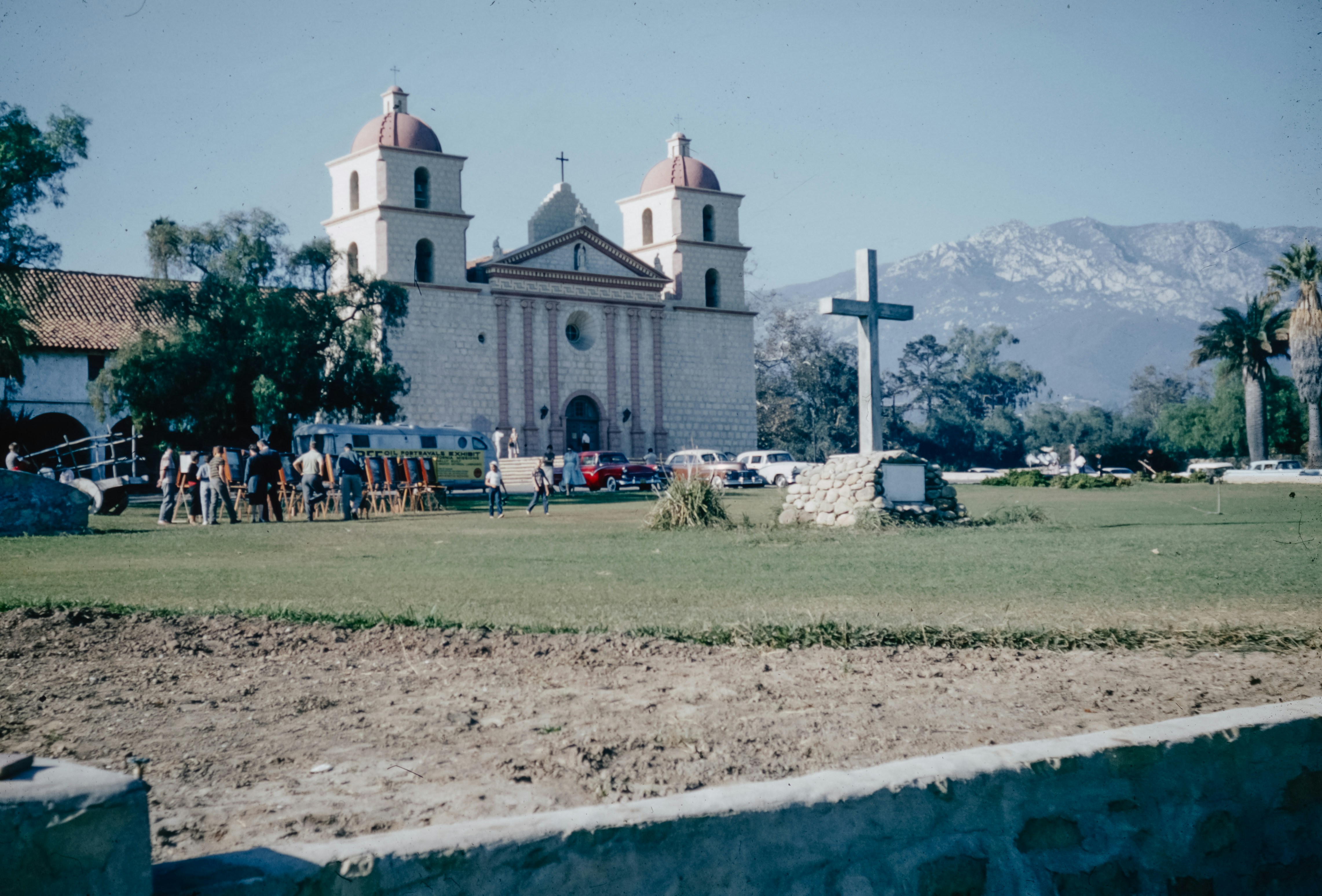 Mission San Carlos Borromeo Del Rio Carmelo