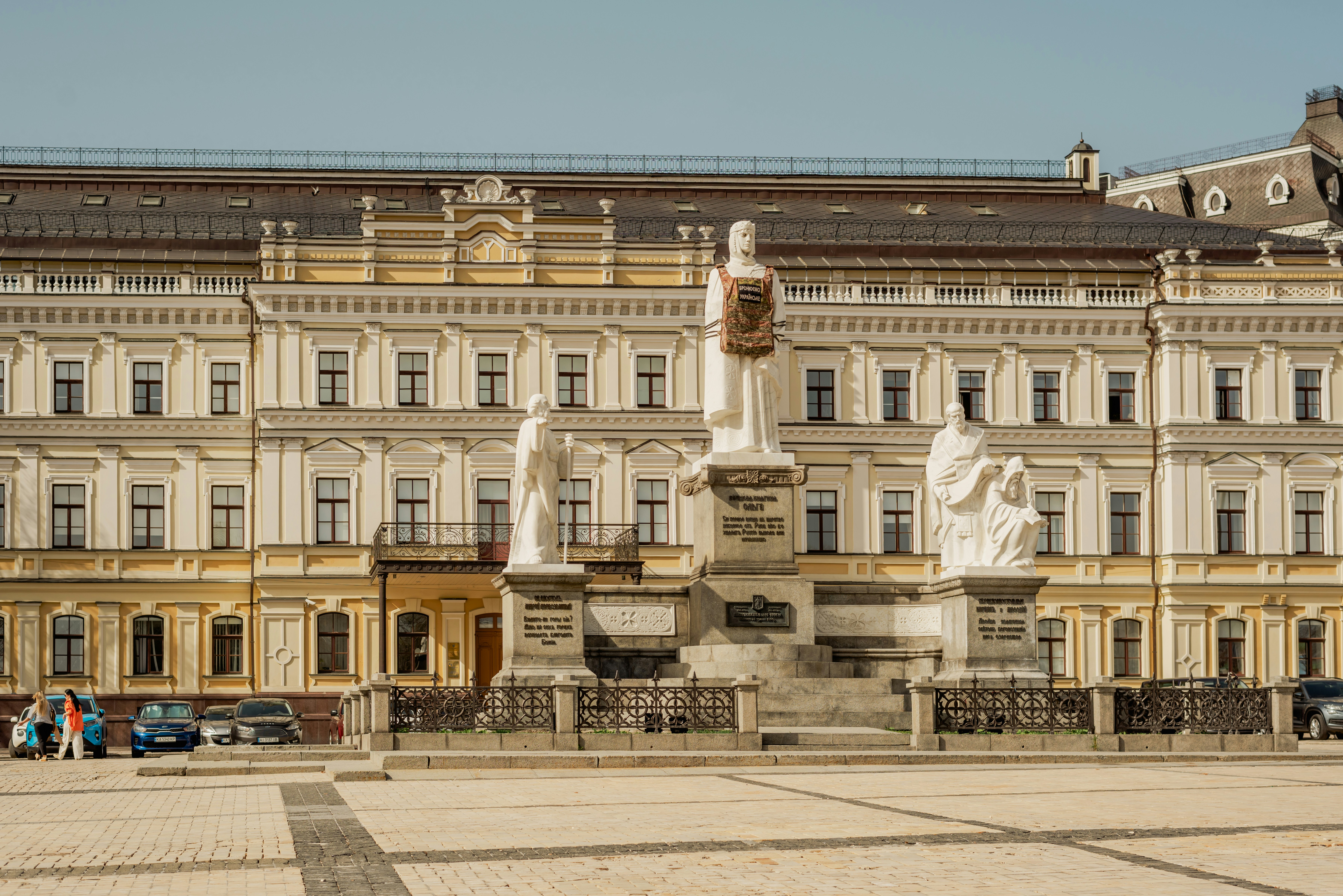 Photo by eugenivy_now