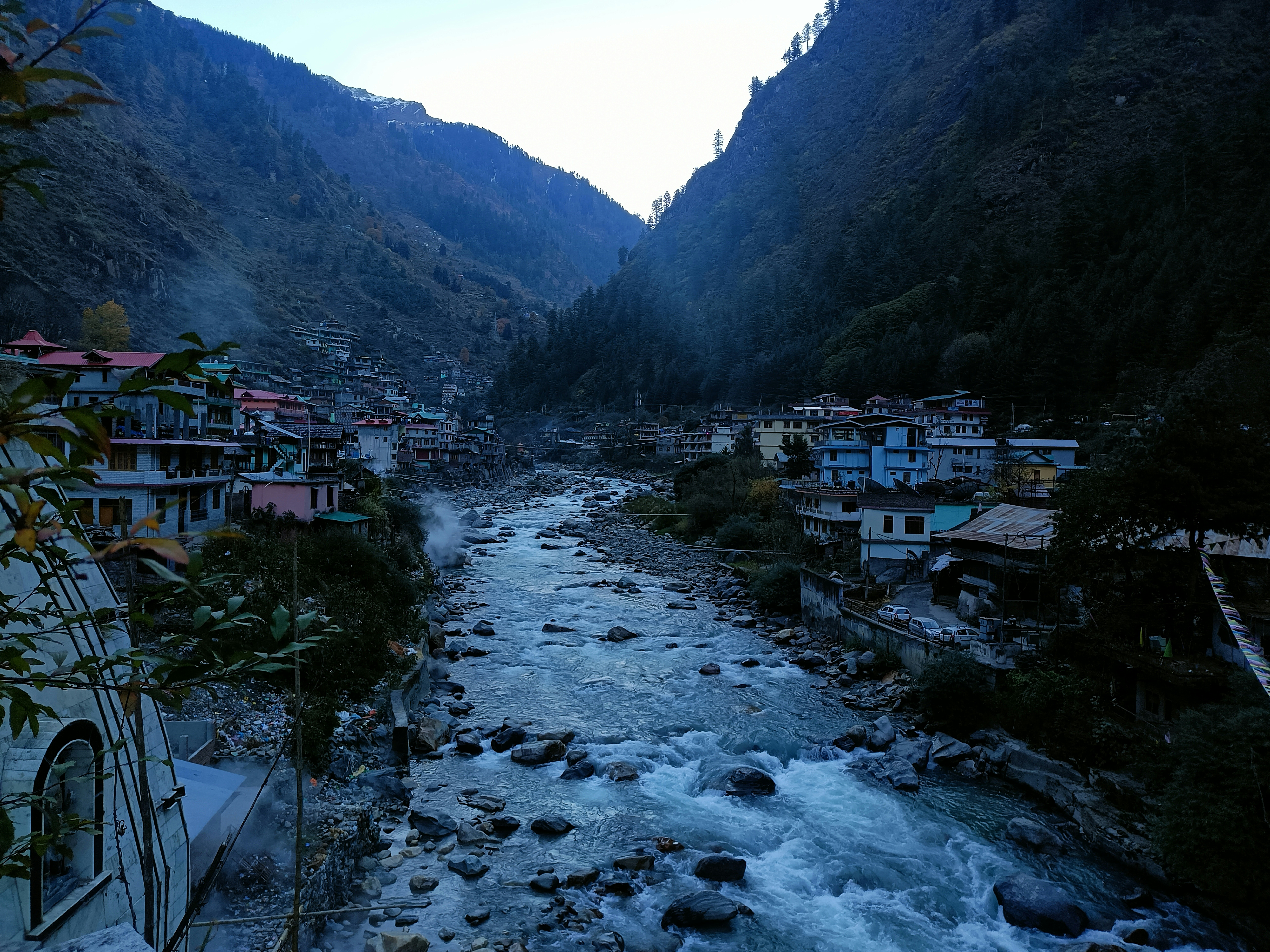 Delhi to Kasol taxi travel guide