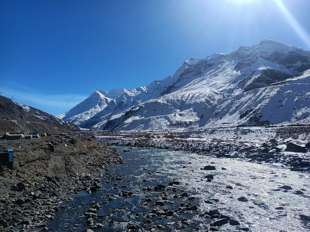 Top 5 Hill Stations to Visit Near Chandigarh by Taxi - Manali
