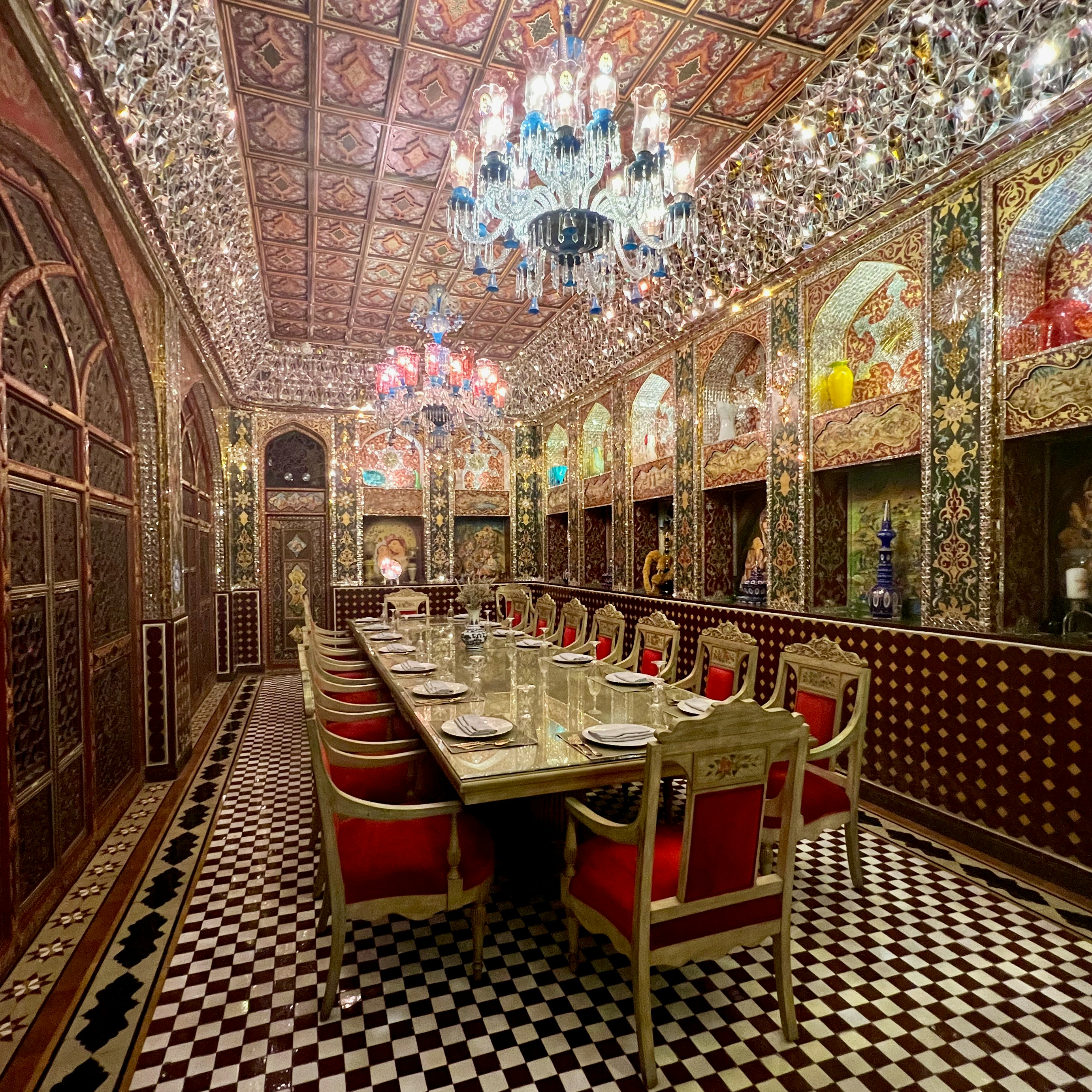 Elegant Indian Dining
