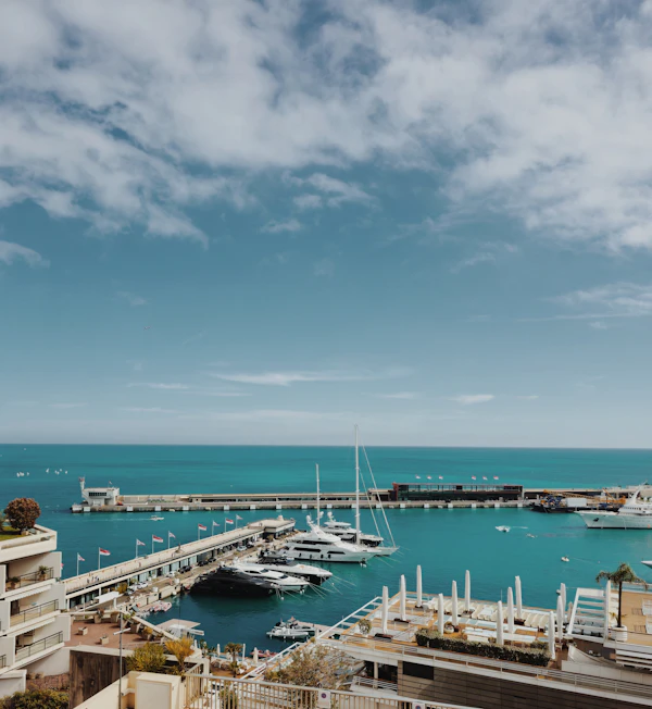 Yachts Monaco bleu