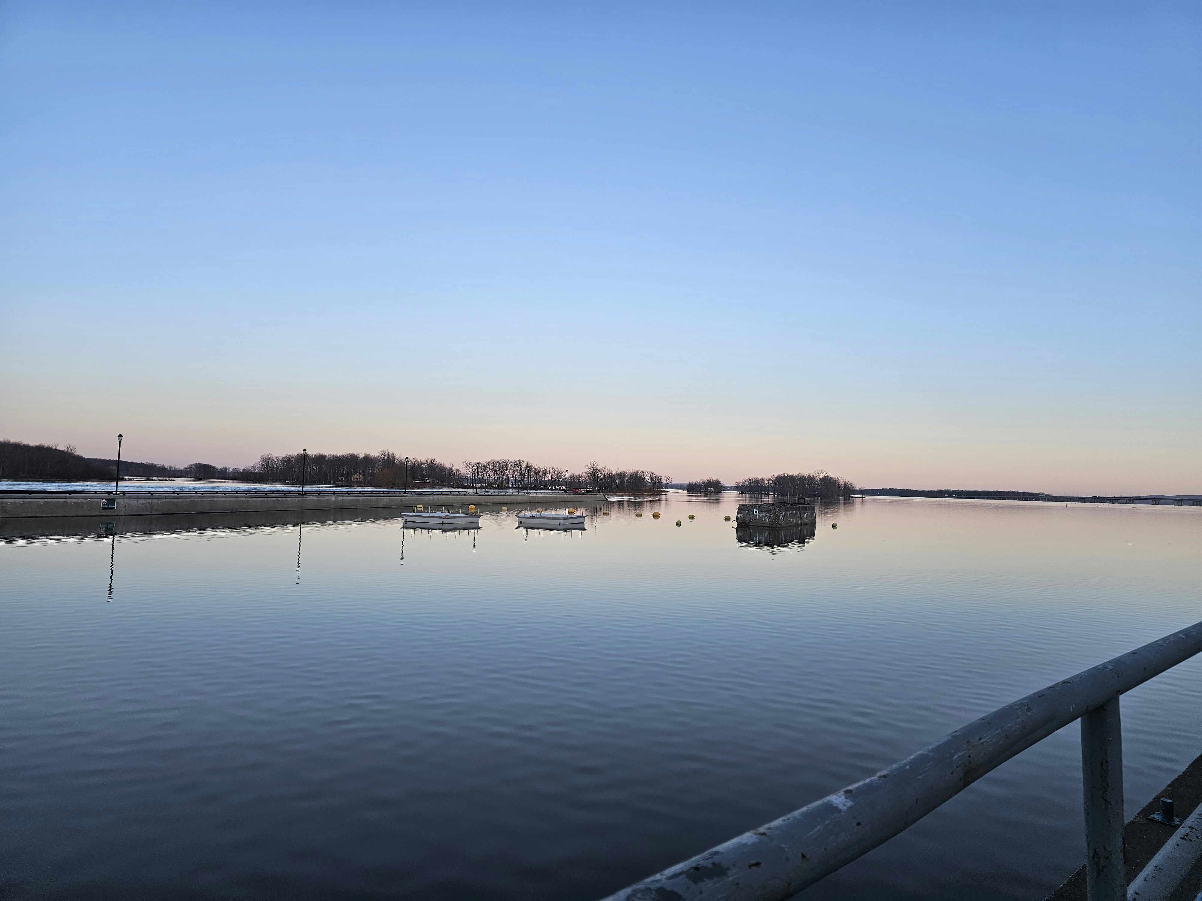 Photo by tachajokesandwrites