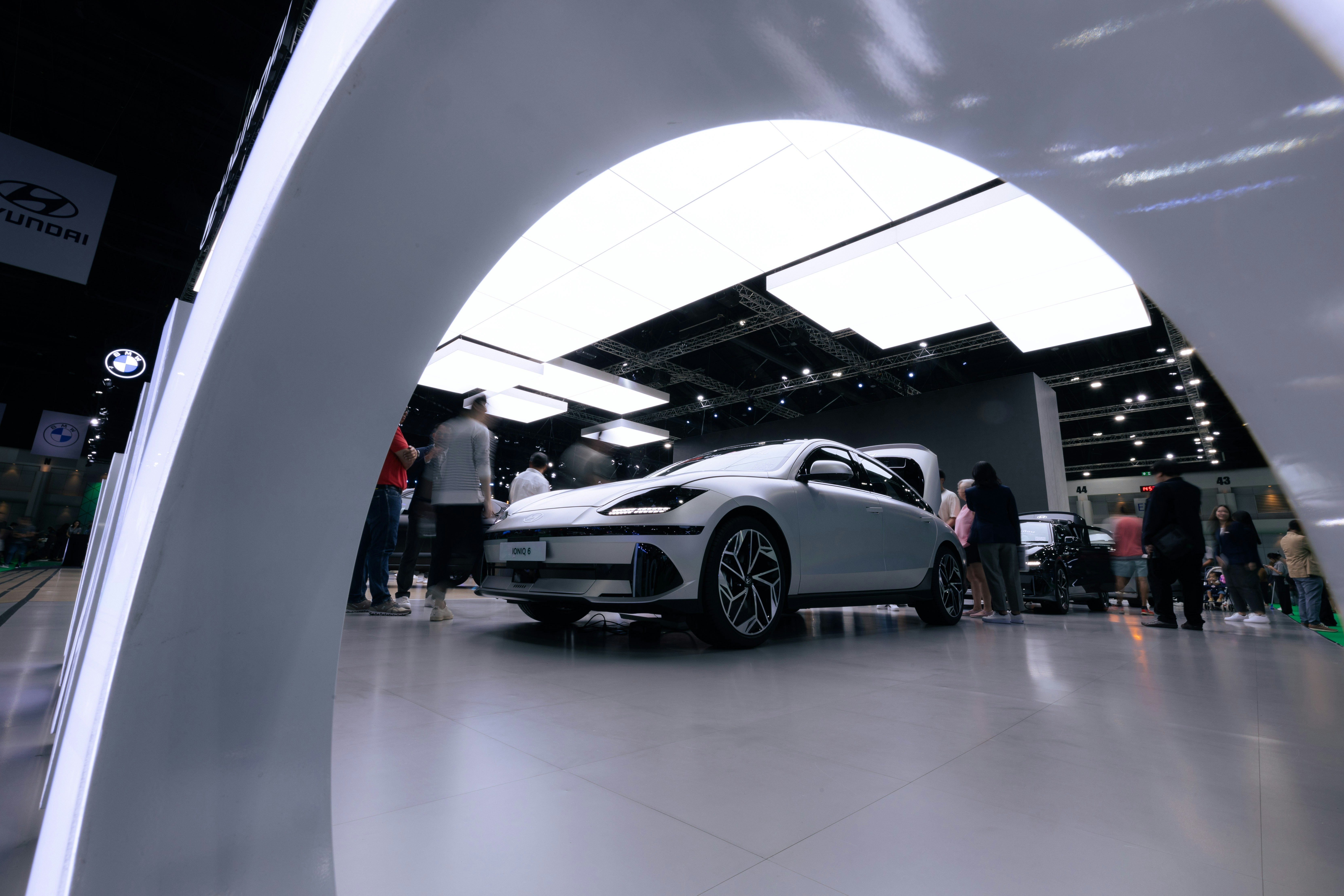 Koenigsegg hypercar showcase