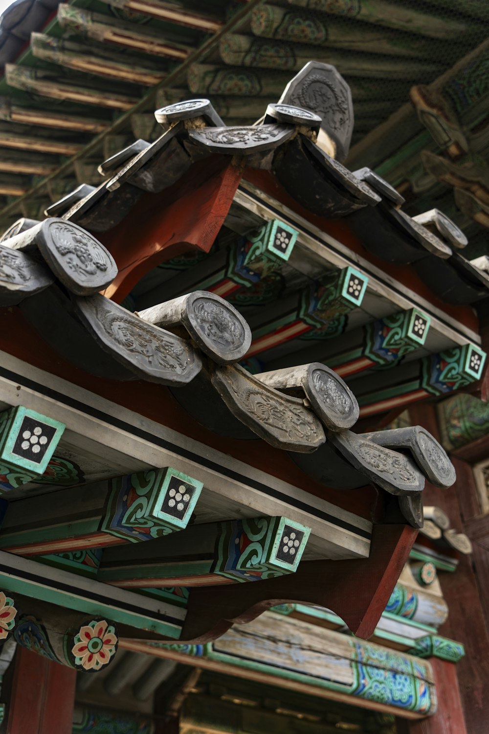 a close up of a building with a clock on it