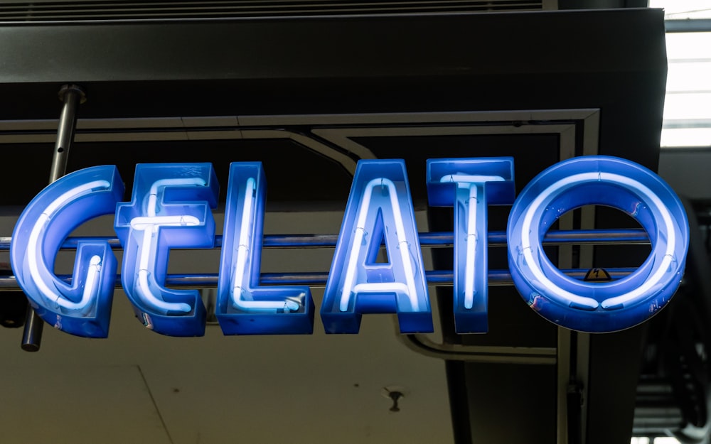 a neon sign that says gelato on it