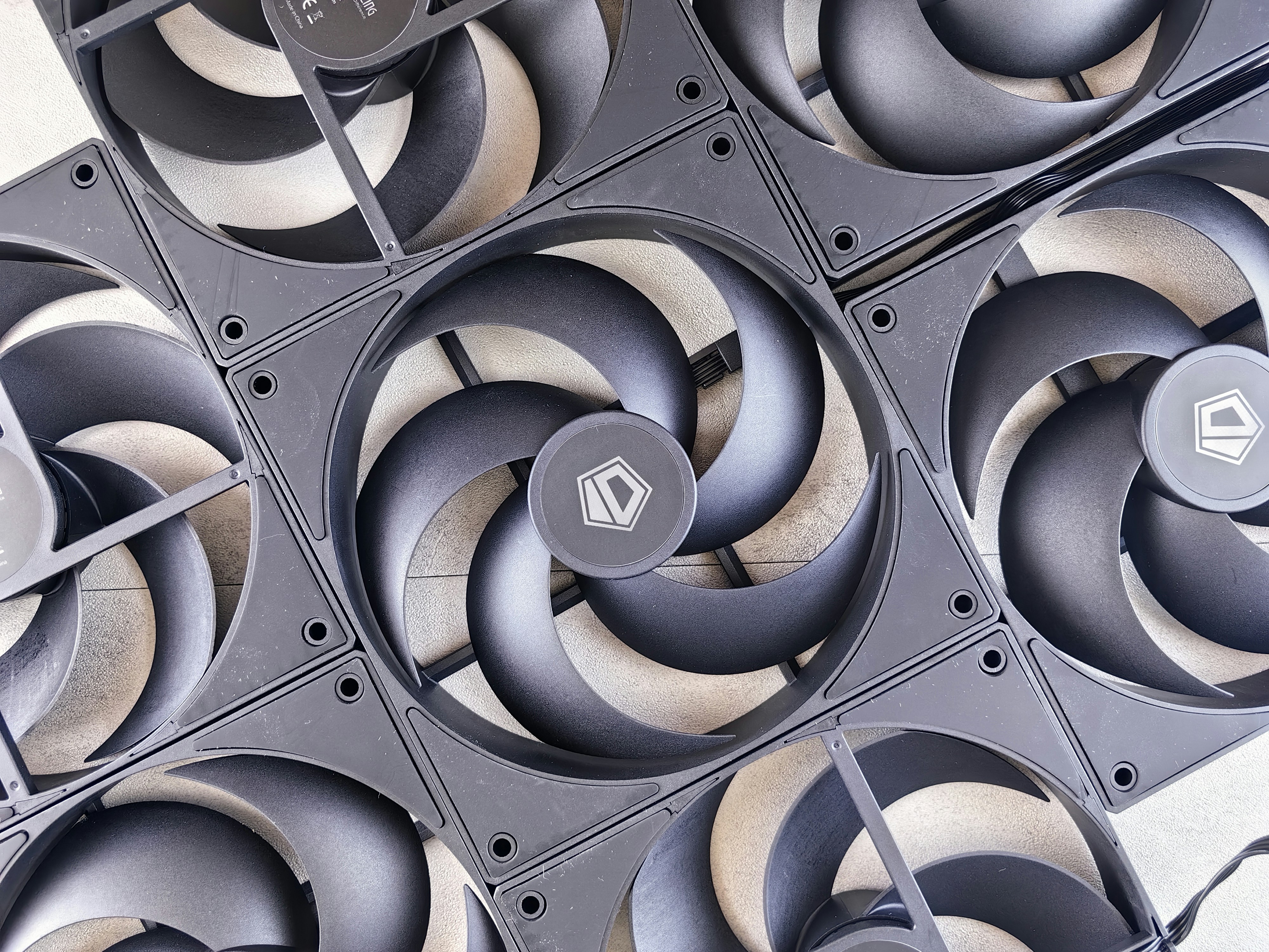 a close up of a bunch of fan blades