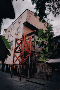 Best Hidden Speakeasies in Tbilisi You Need a Tip to Find
