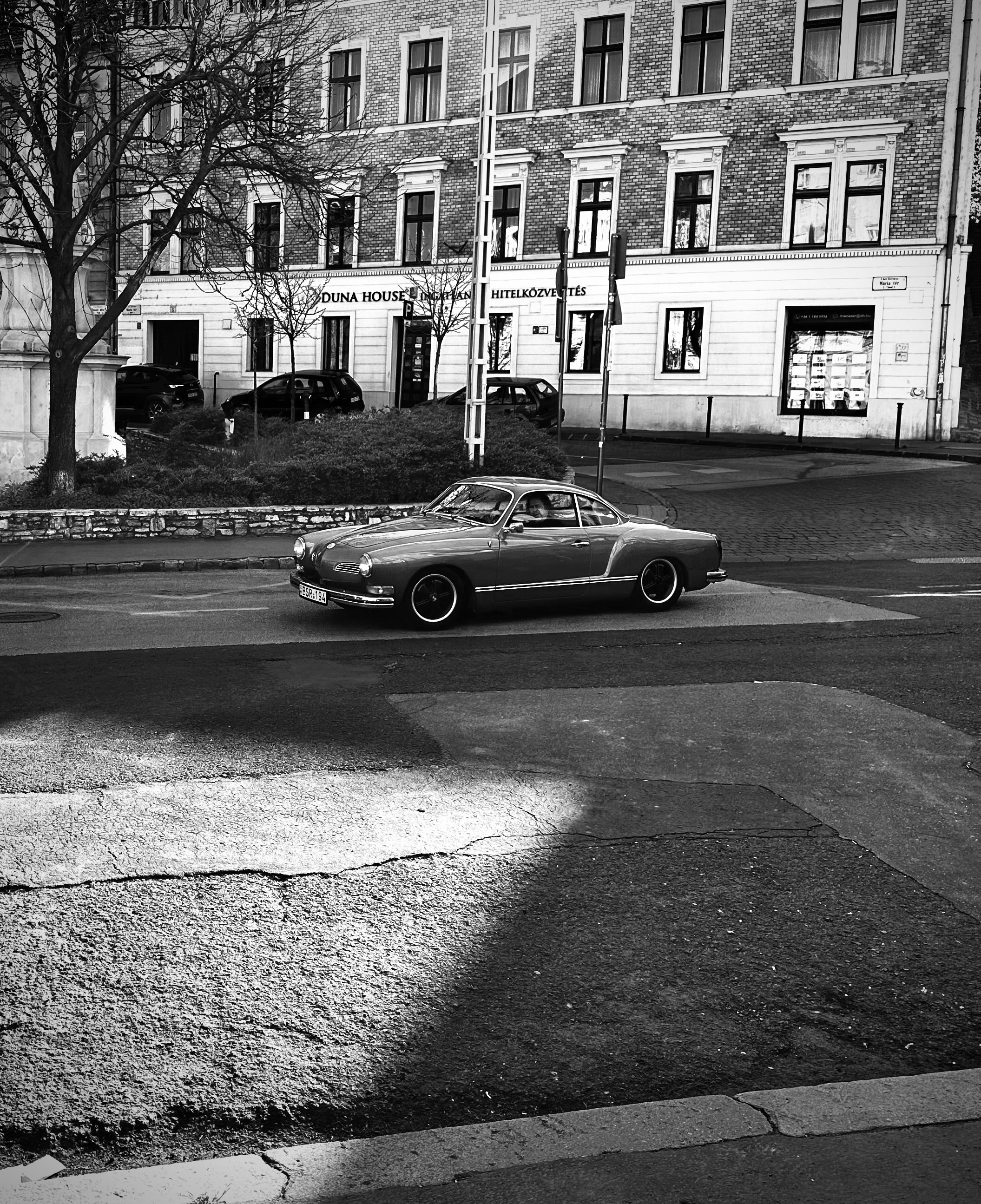 Photo by holdingerbence