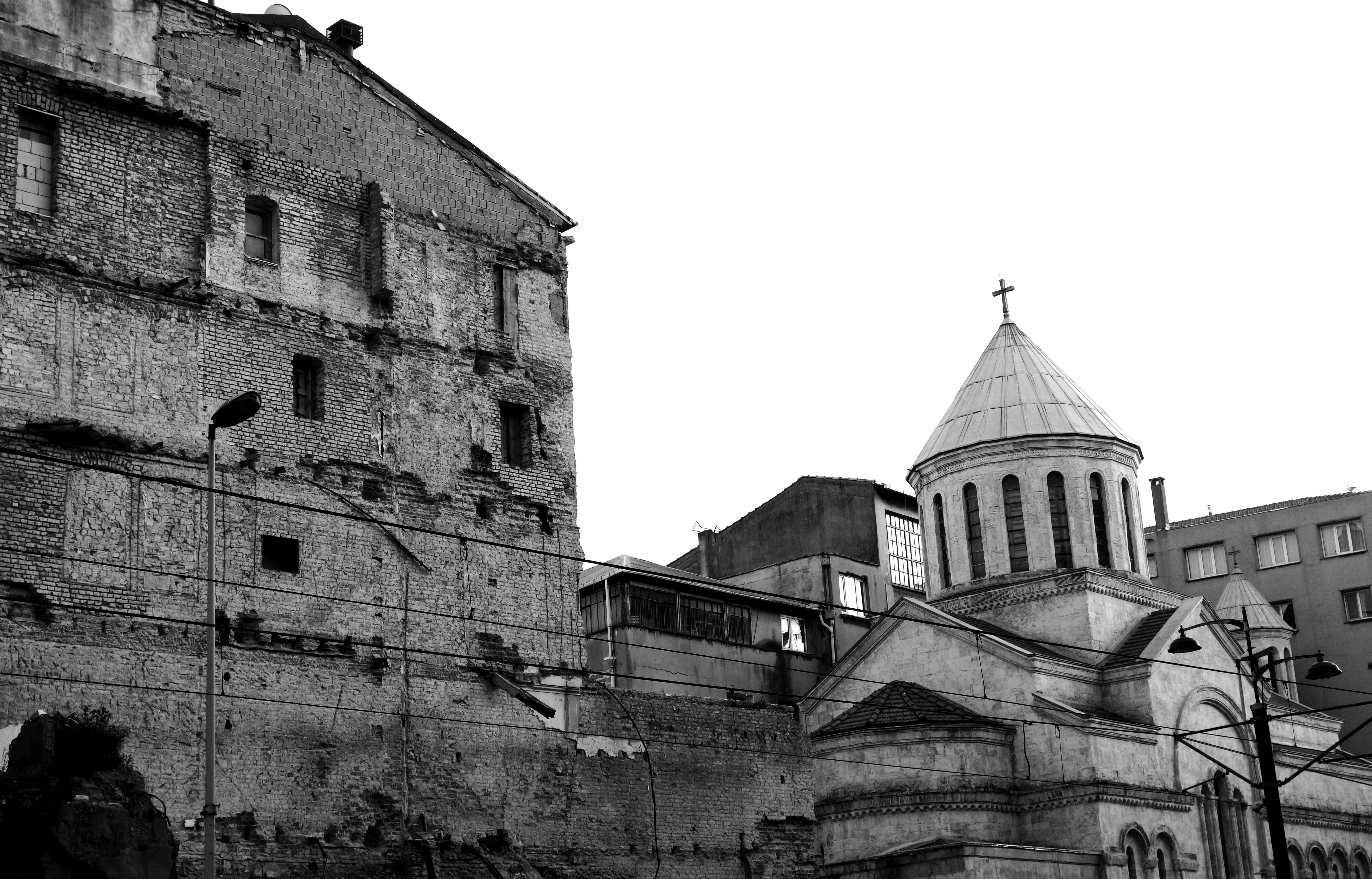 Photo by josefkali