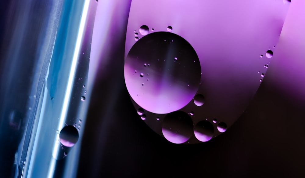 a close up of a purple and blue object