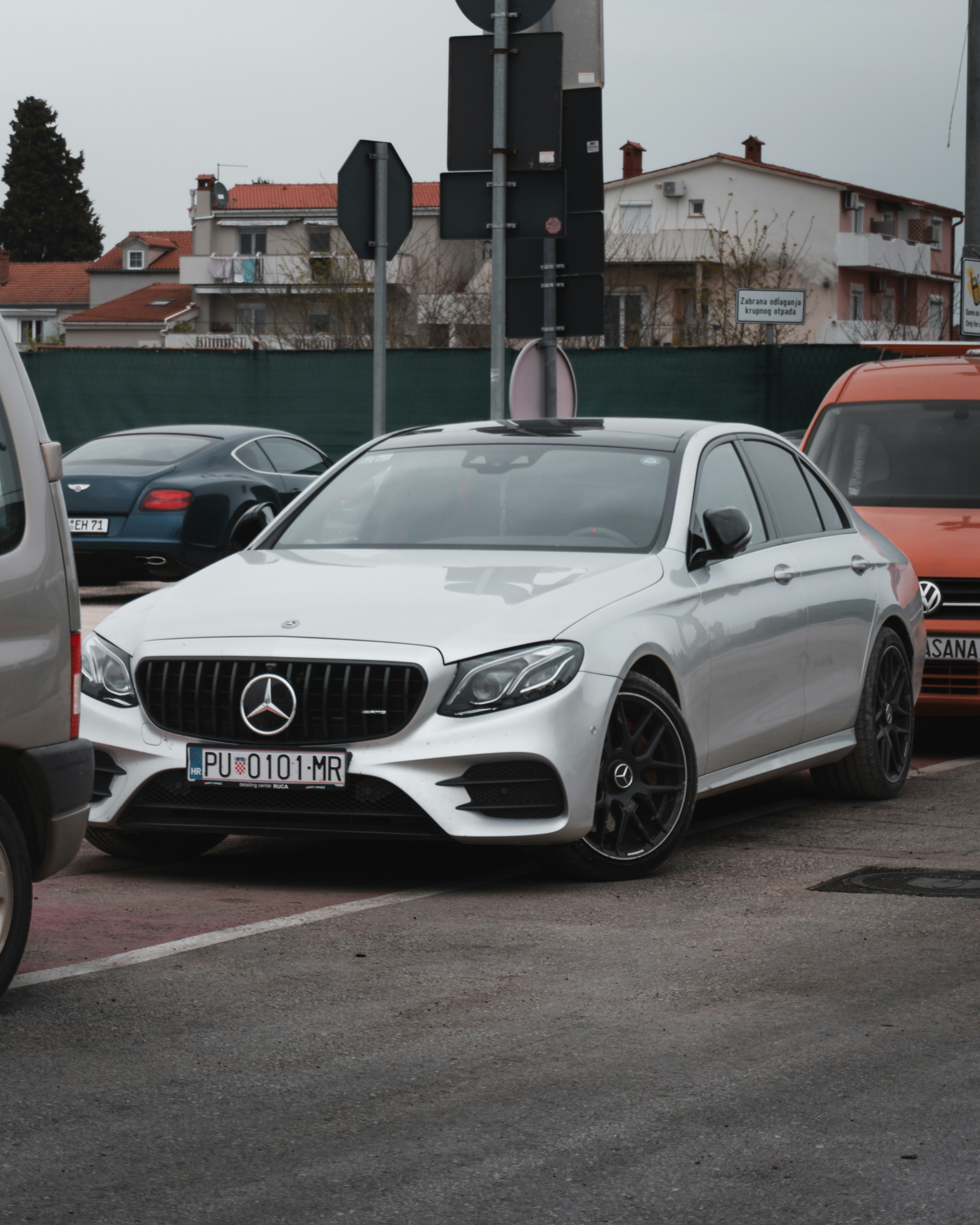 Photo by puskas_dominik