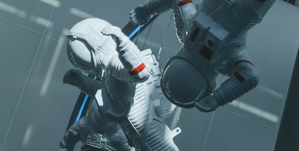 a sci - fi character in a futuristic space suit