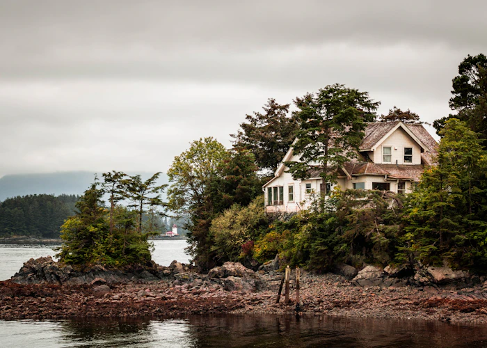Gallery By The Sea