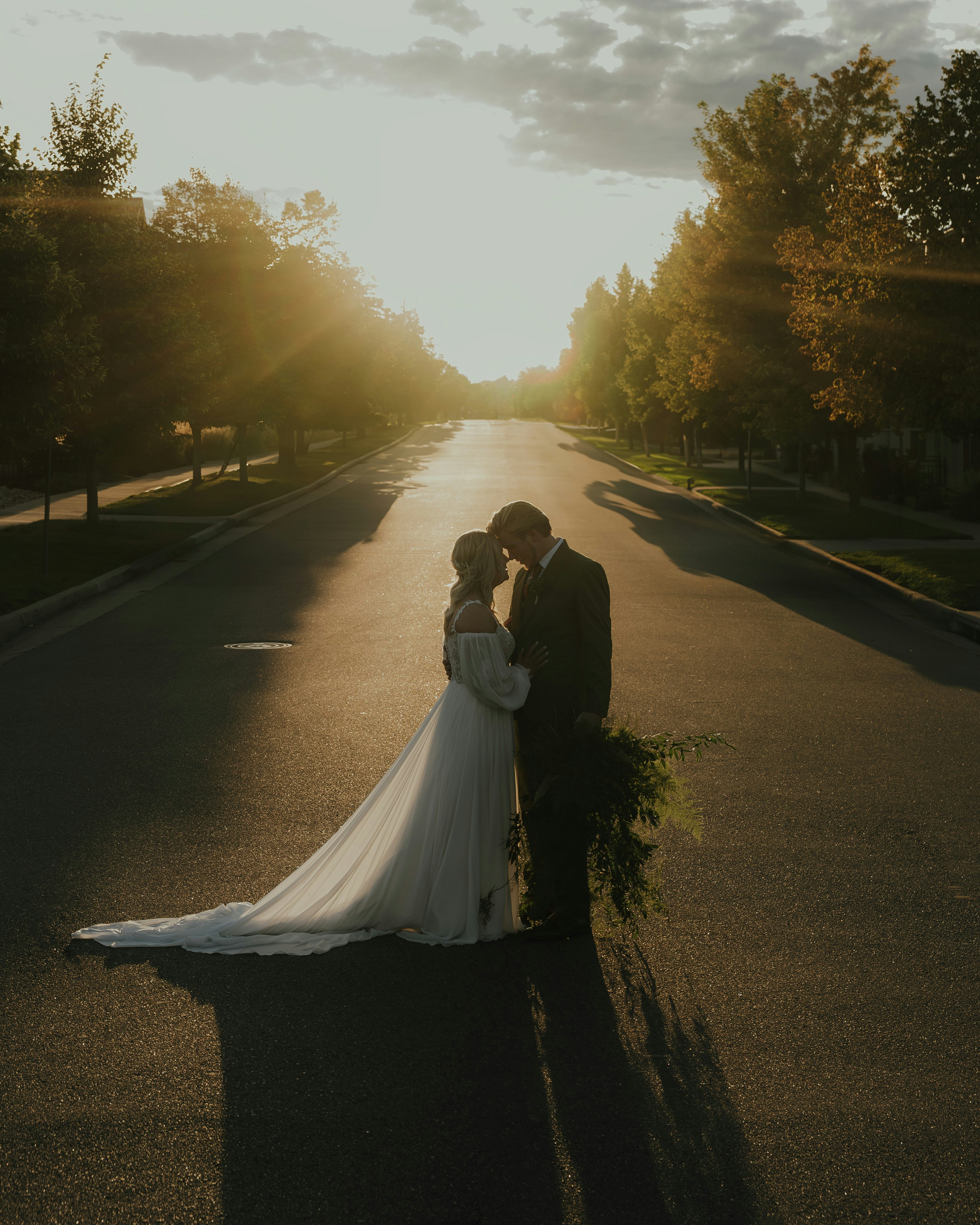 wedding morning light, wallpaper, Wedding Day Timeline: Schedule Your Perfect Day 4
