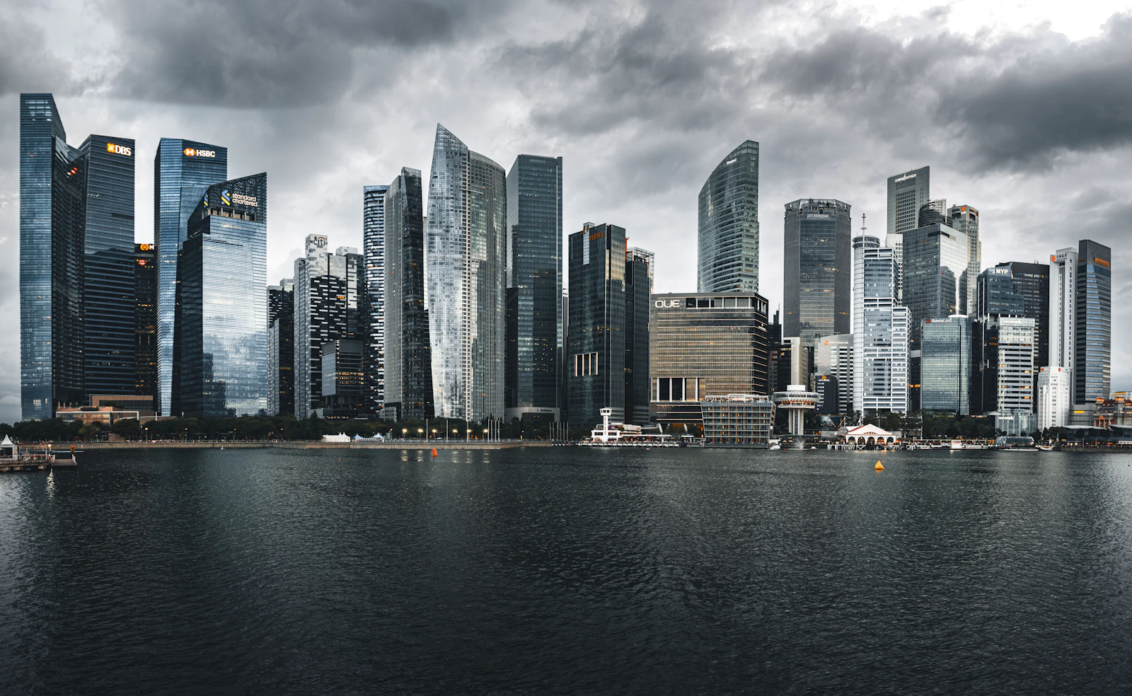 Singapore’s financial district across Marina Bay