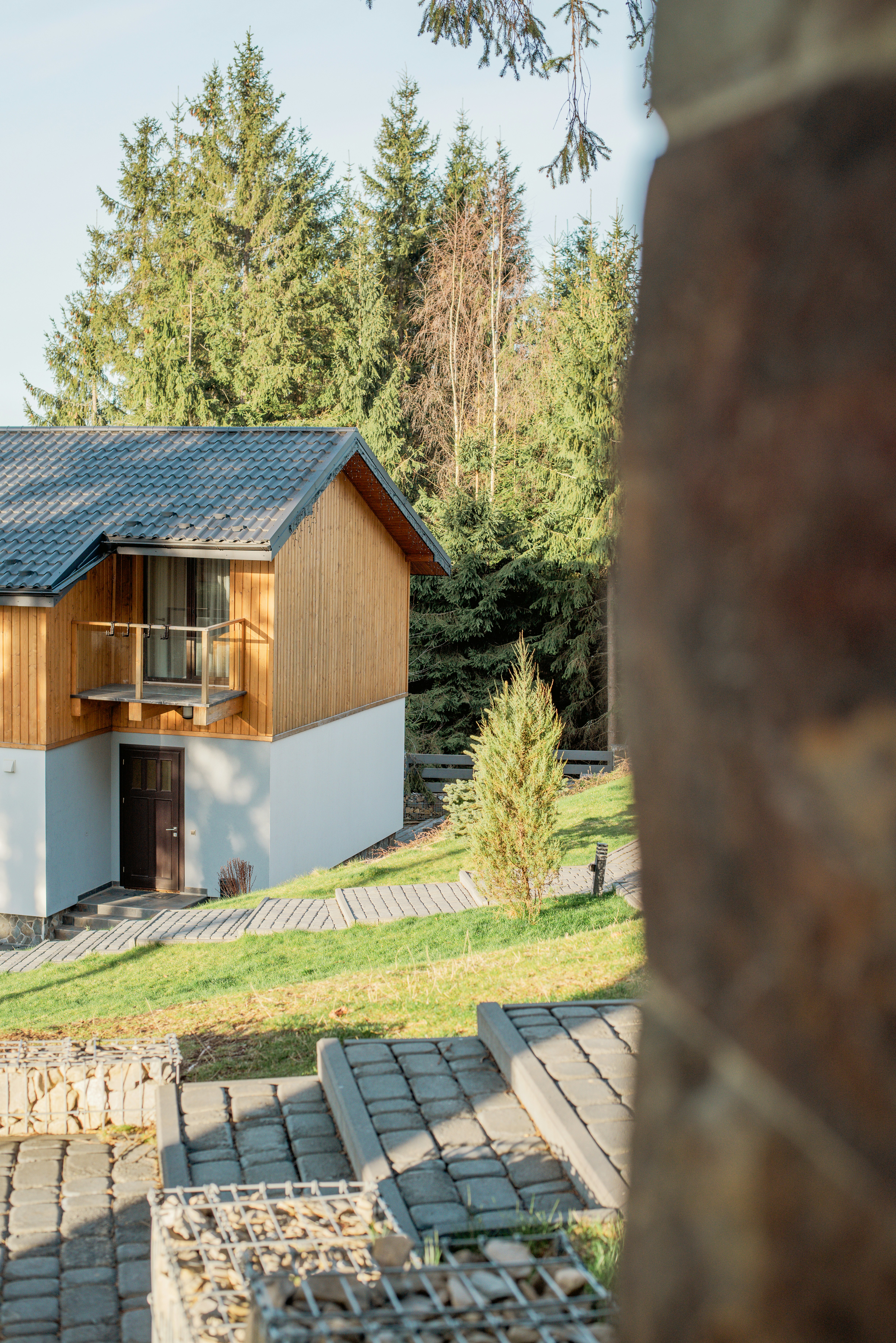 Photo by eugenivy_now