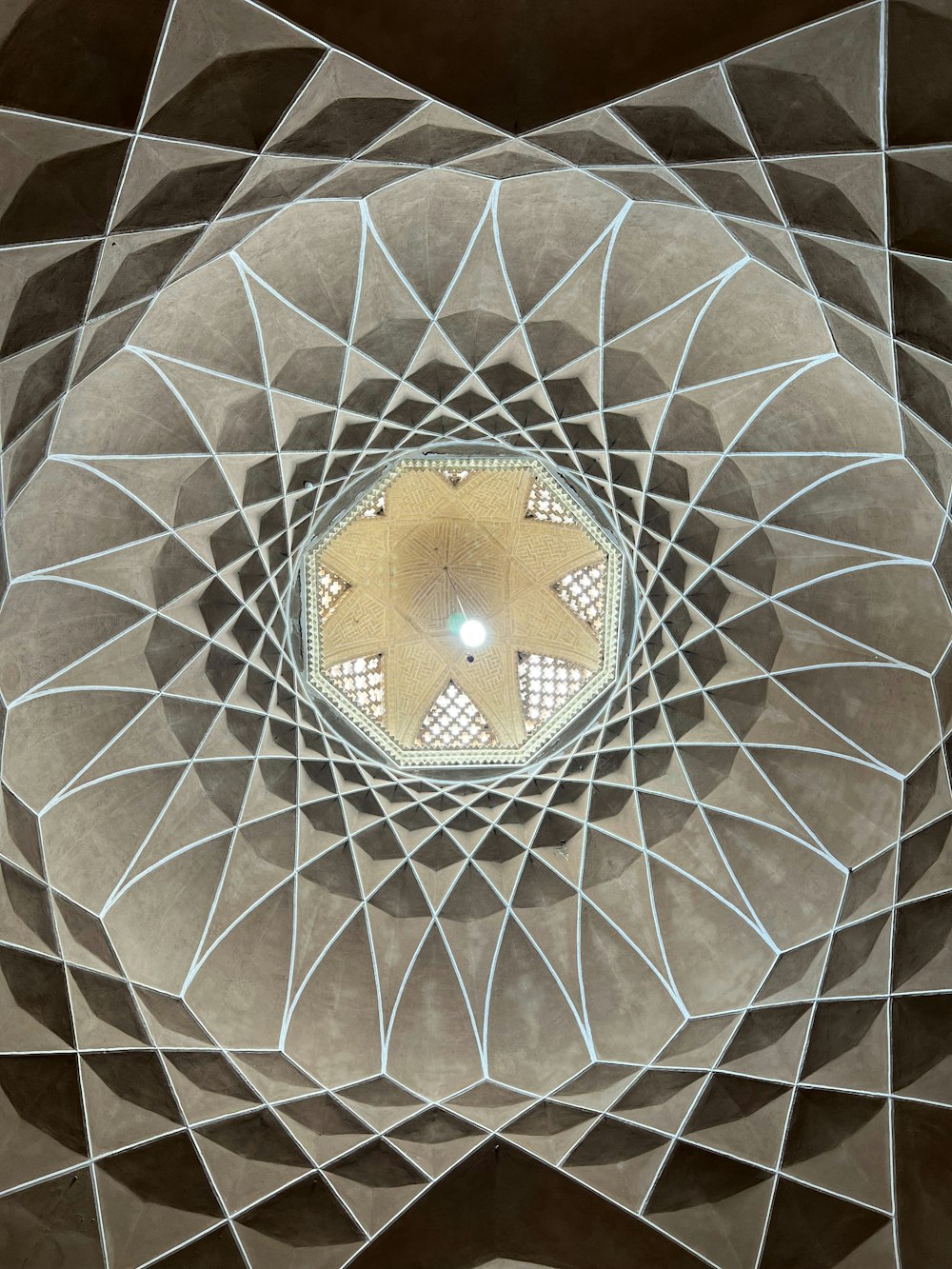 a very intricate design with a circular object in the center