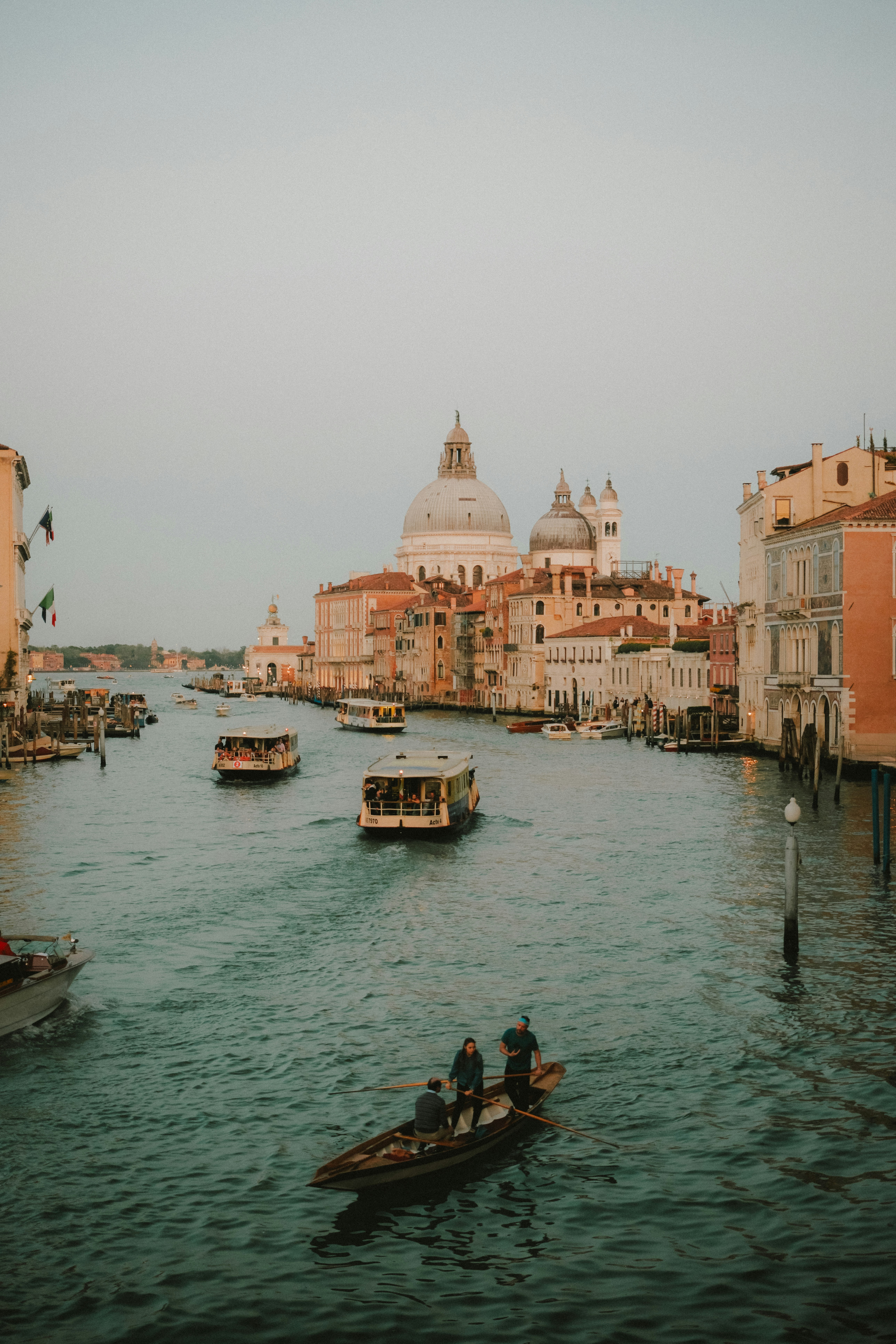 Photo by burcinergunt